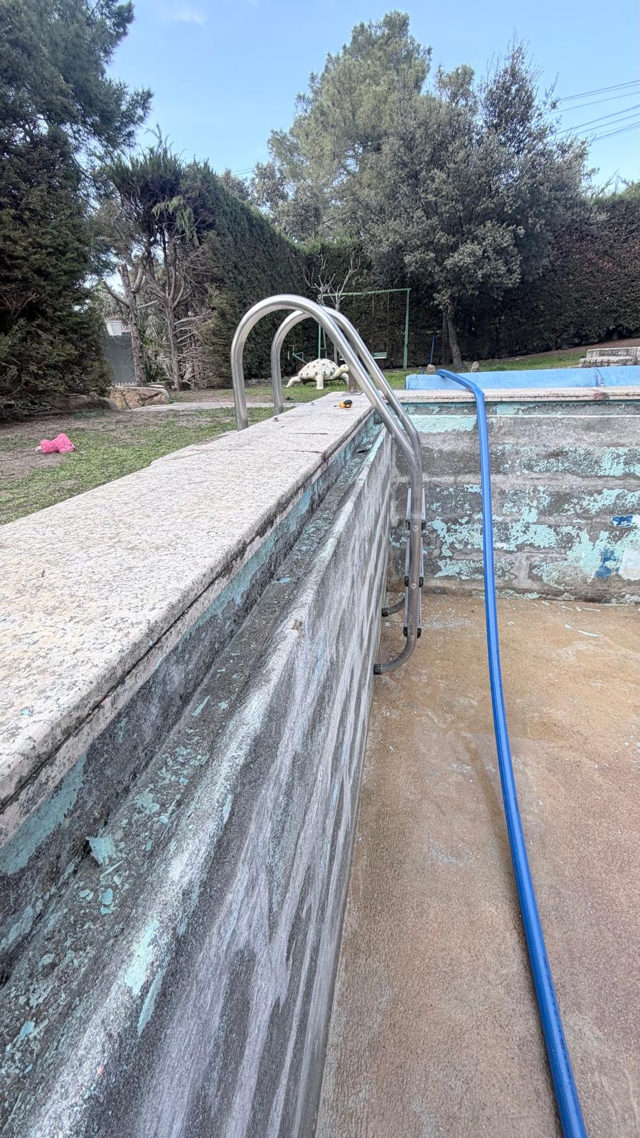 Rehabilitación de piscina y renovación de depuradora en Marugán, Urbanización Pinar Jardín, Segovia – foto 3
