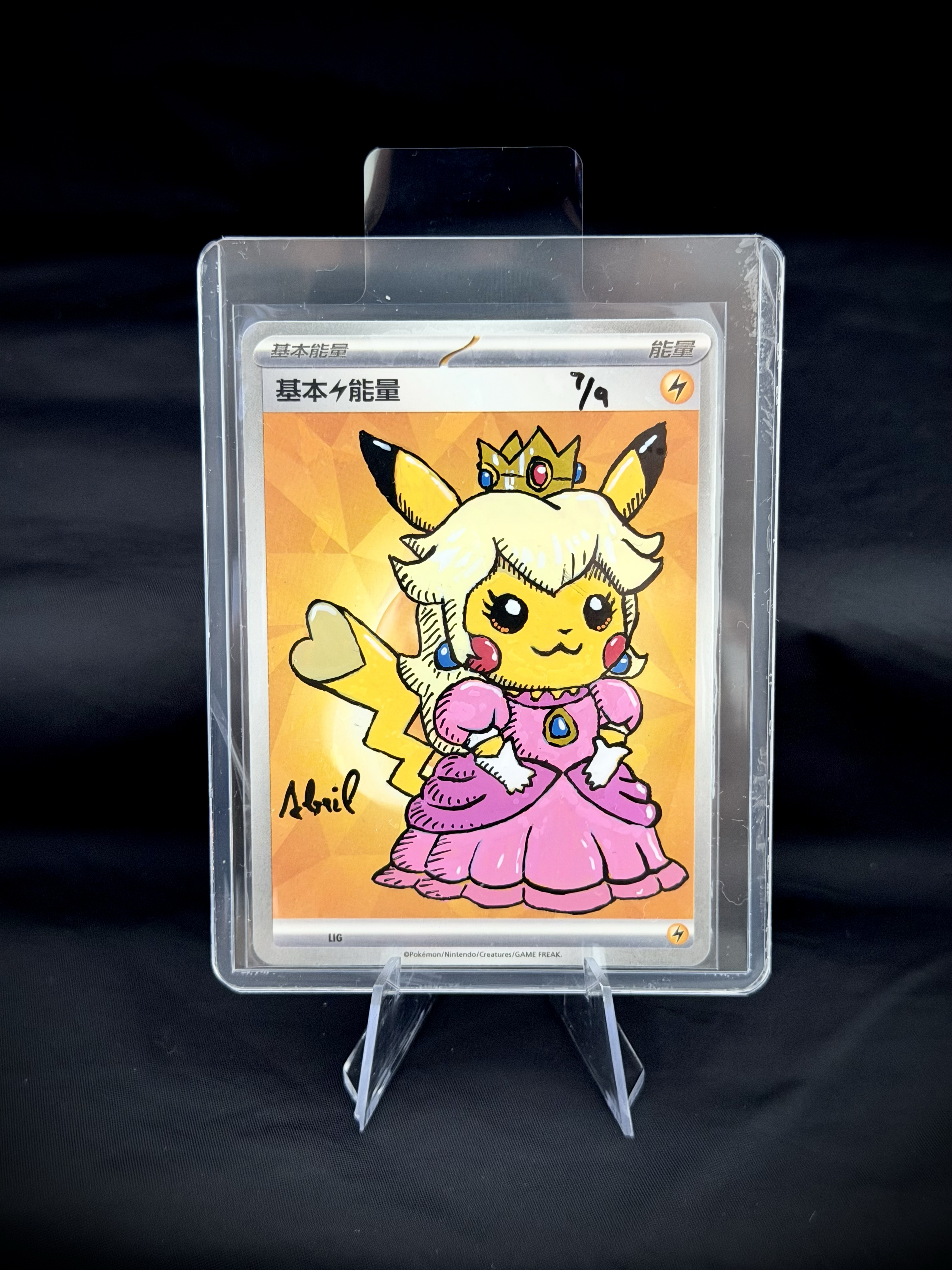 Pikachu x Princess Peach