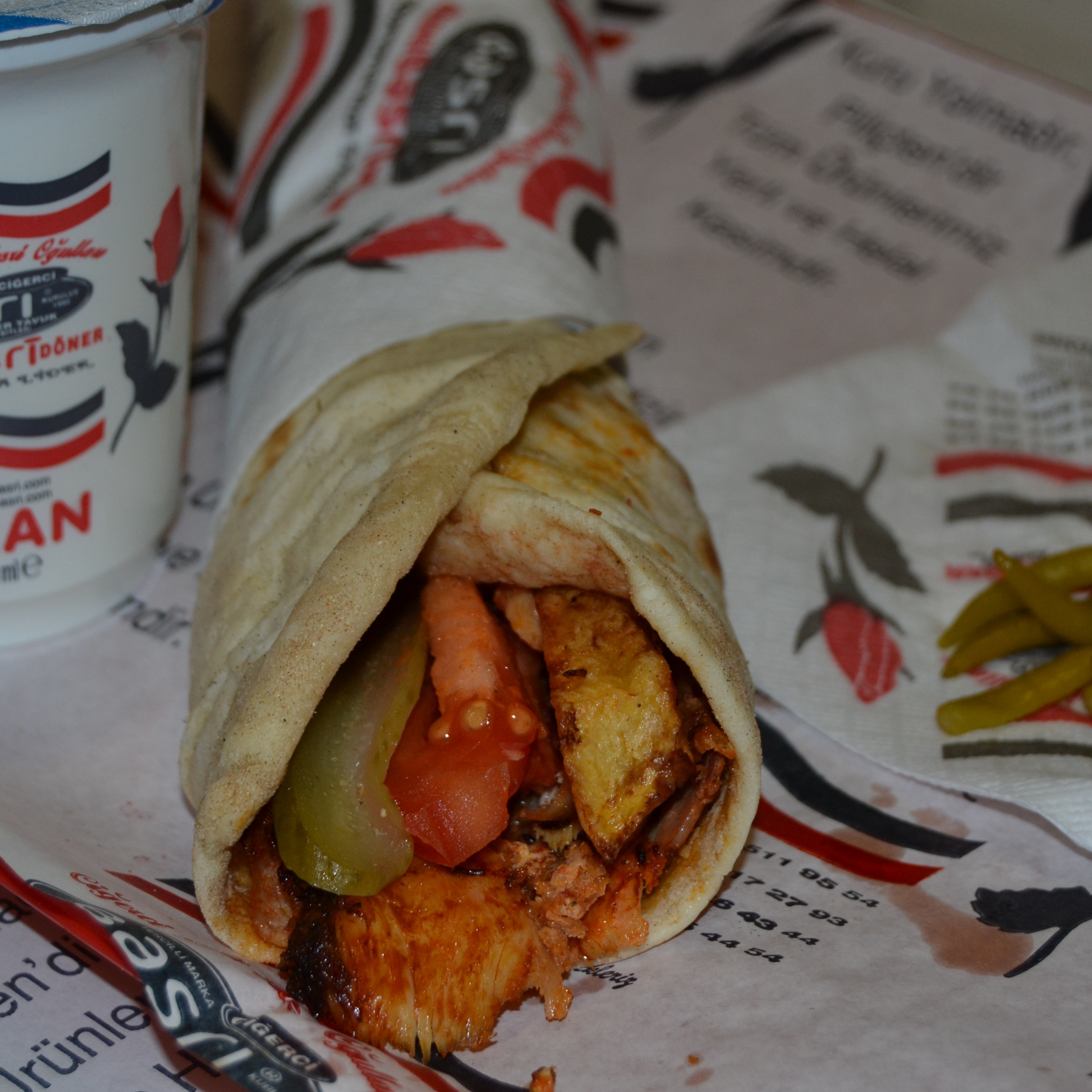 Ismarlıyo Tavuk Döner Menü