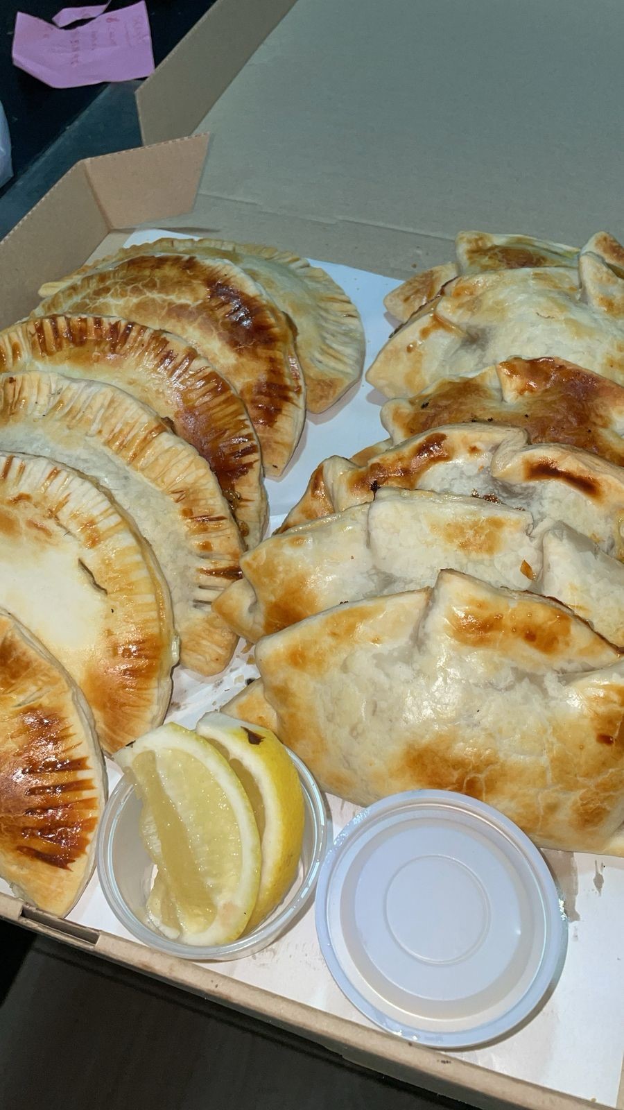Docena de empanadas artesanales Rotisería Owen