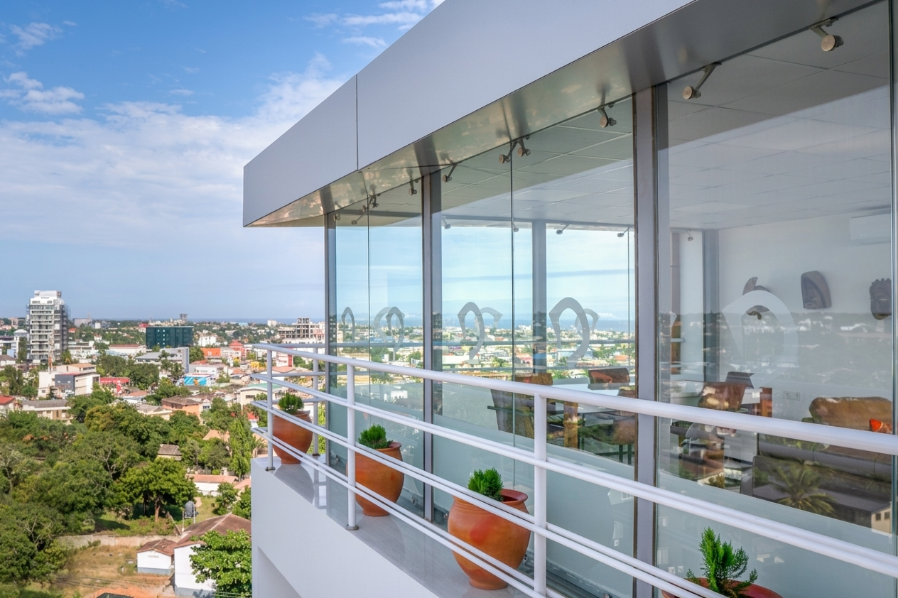 The Denya interior 8