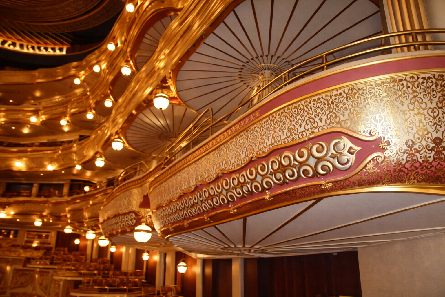Opera Astana — Grand Auditorium