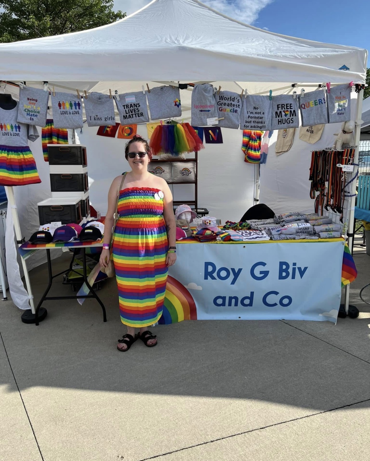 RoyGBiv and Co Inc