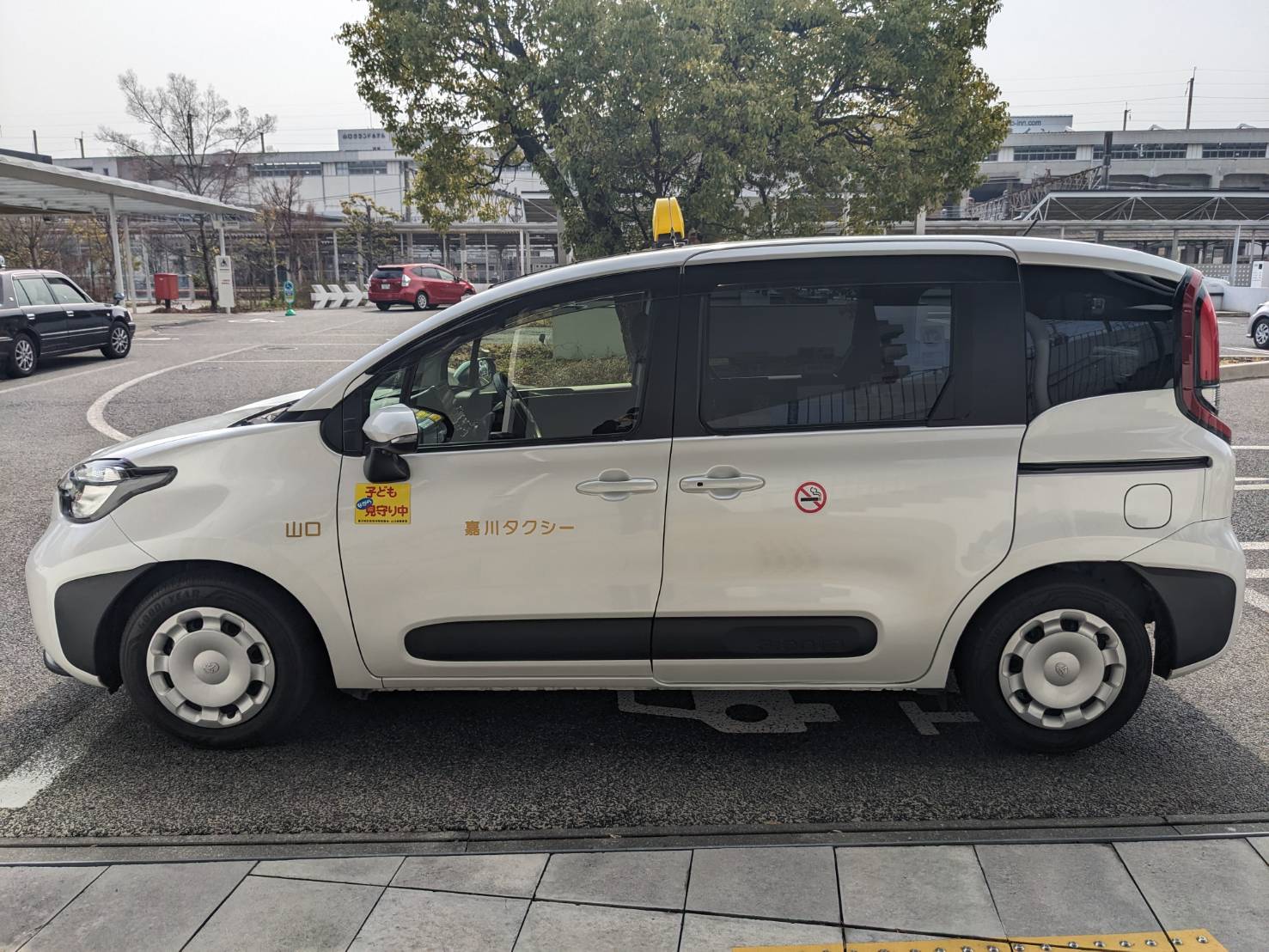 シエンタ 車両 4