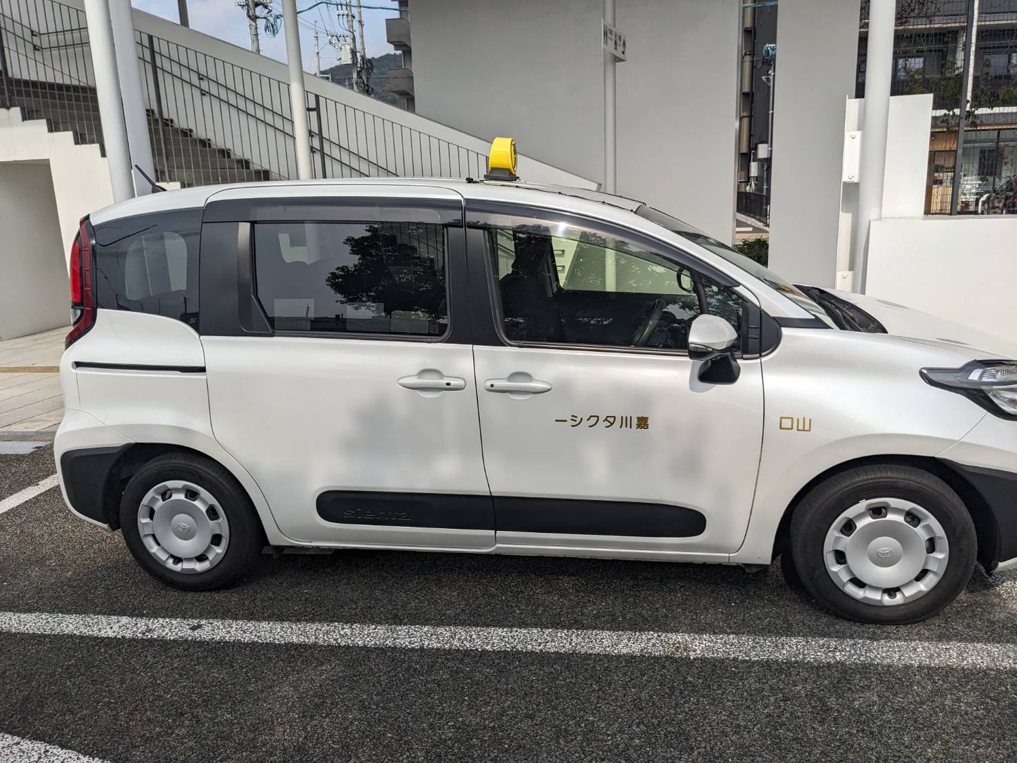 シエンタ 車両 3