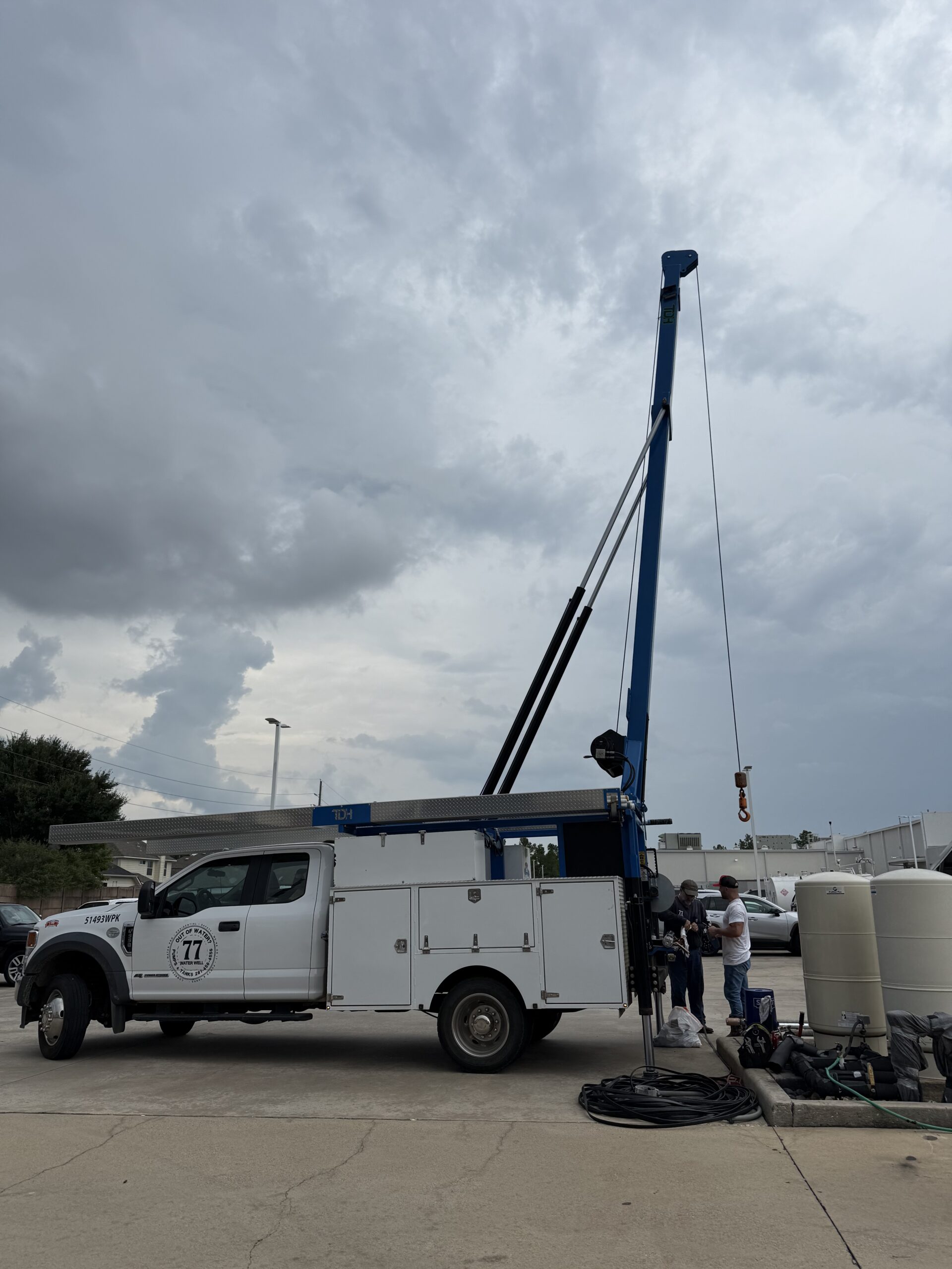 77 Water Well professional service team in North Houston Texas