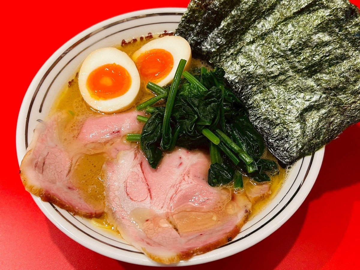 大阪市天王寺区 家系ラーメン船場家