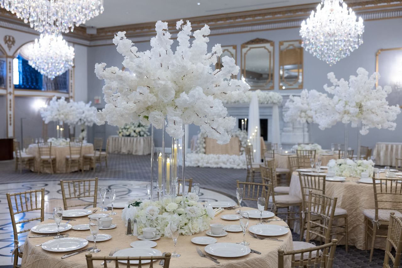 Centerpiece Stunning Florals