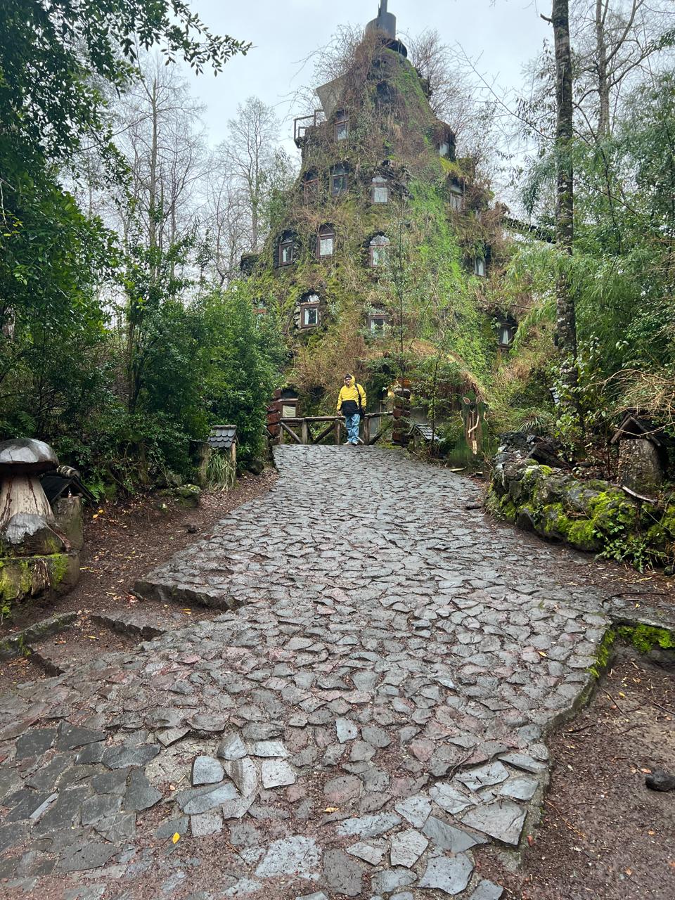 HOTELERÍA
Y TURISMO