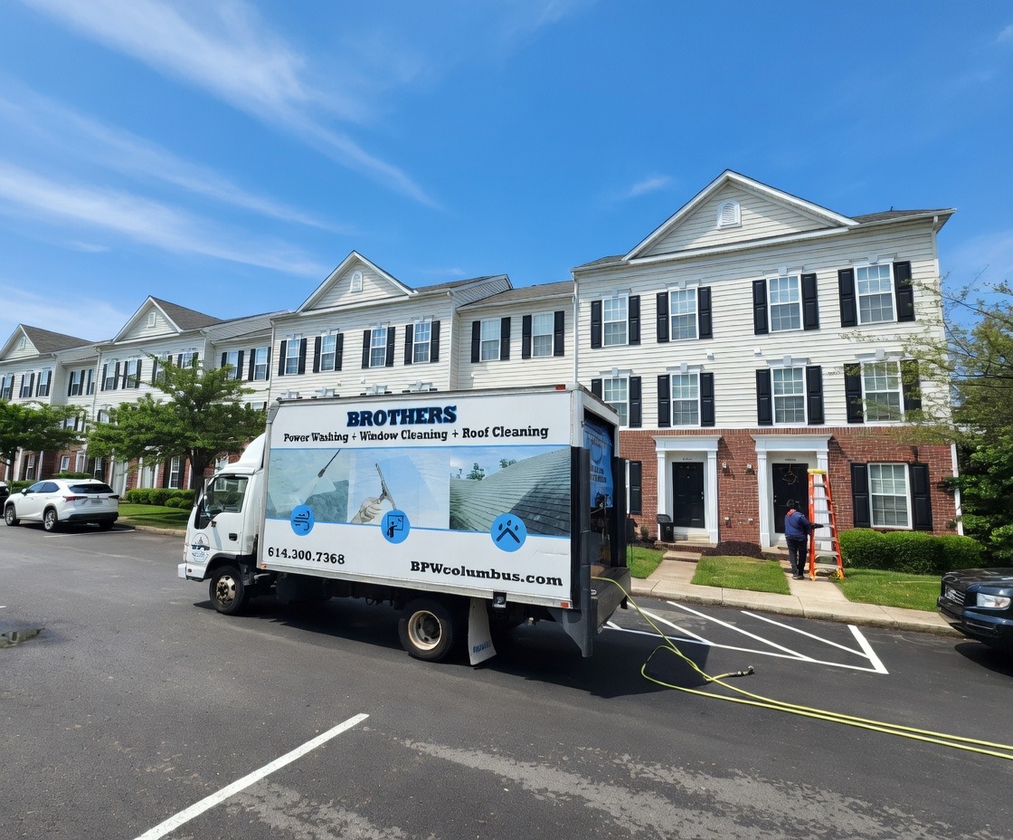Commercial pressure washing Columbus Ohio