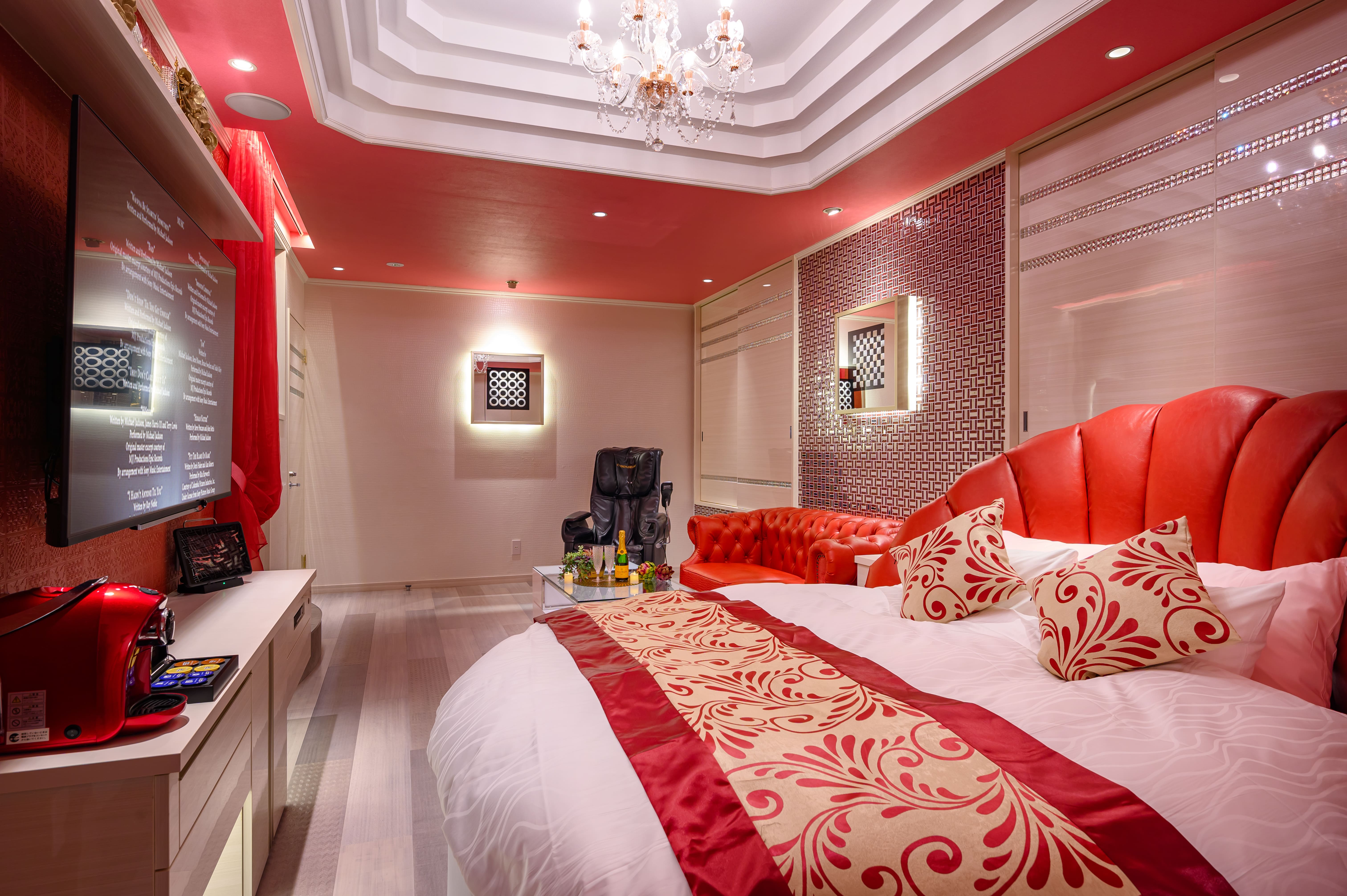 Room 306 1