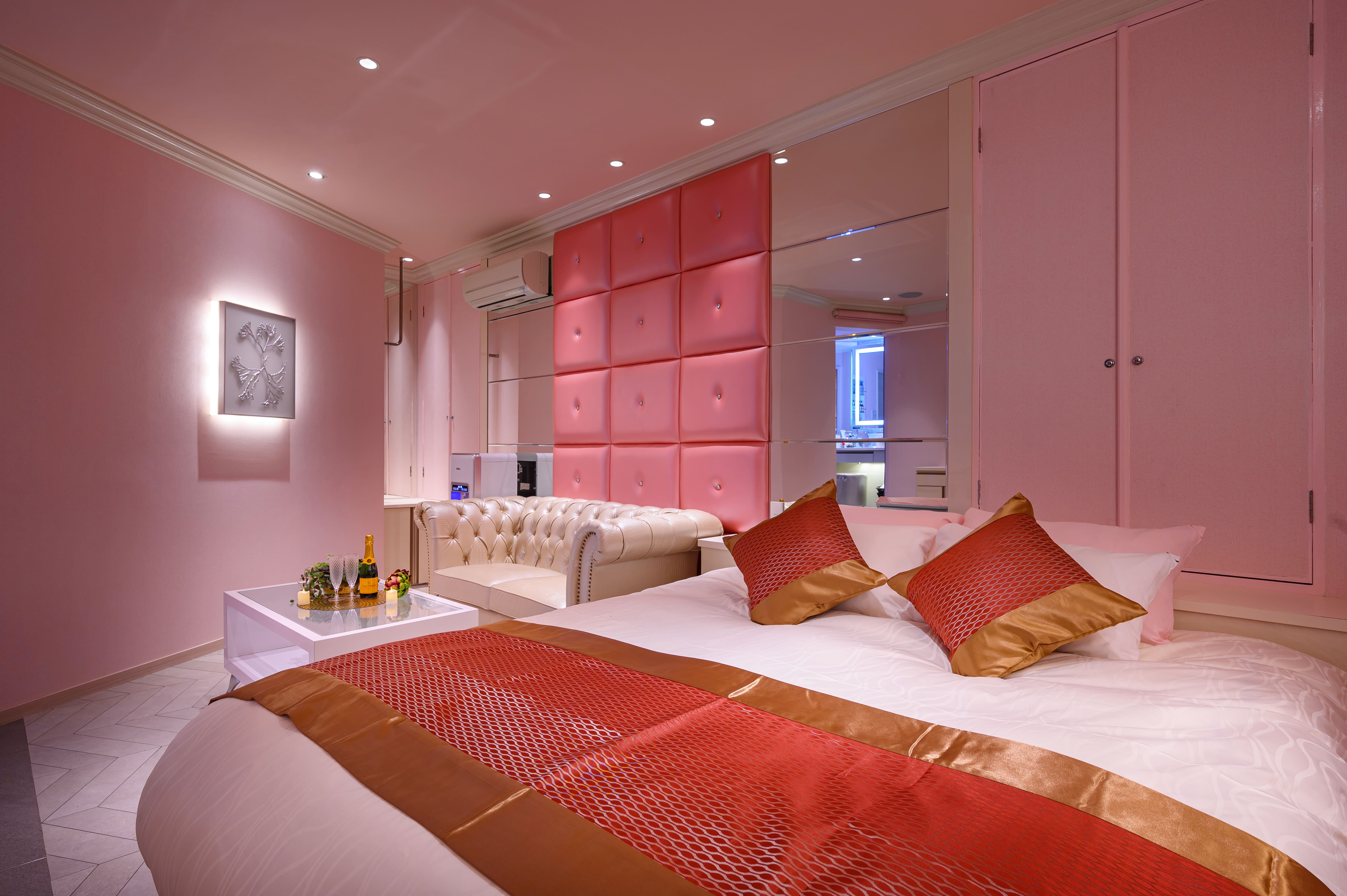 Room 308 1