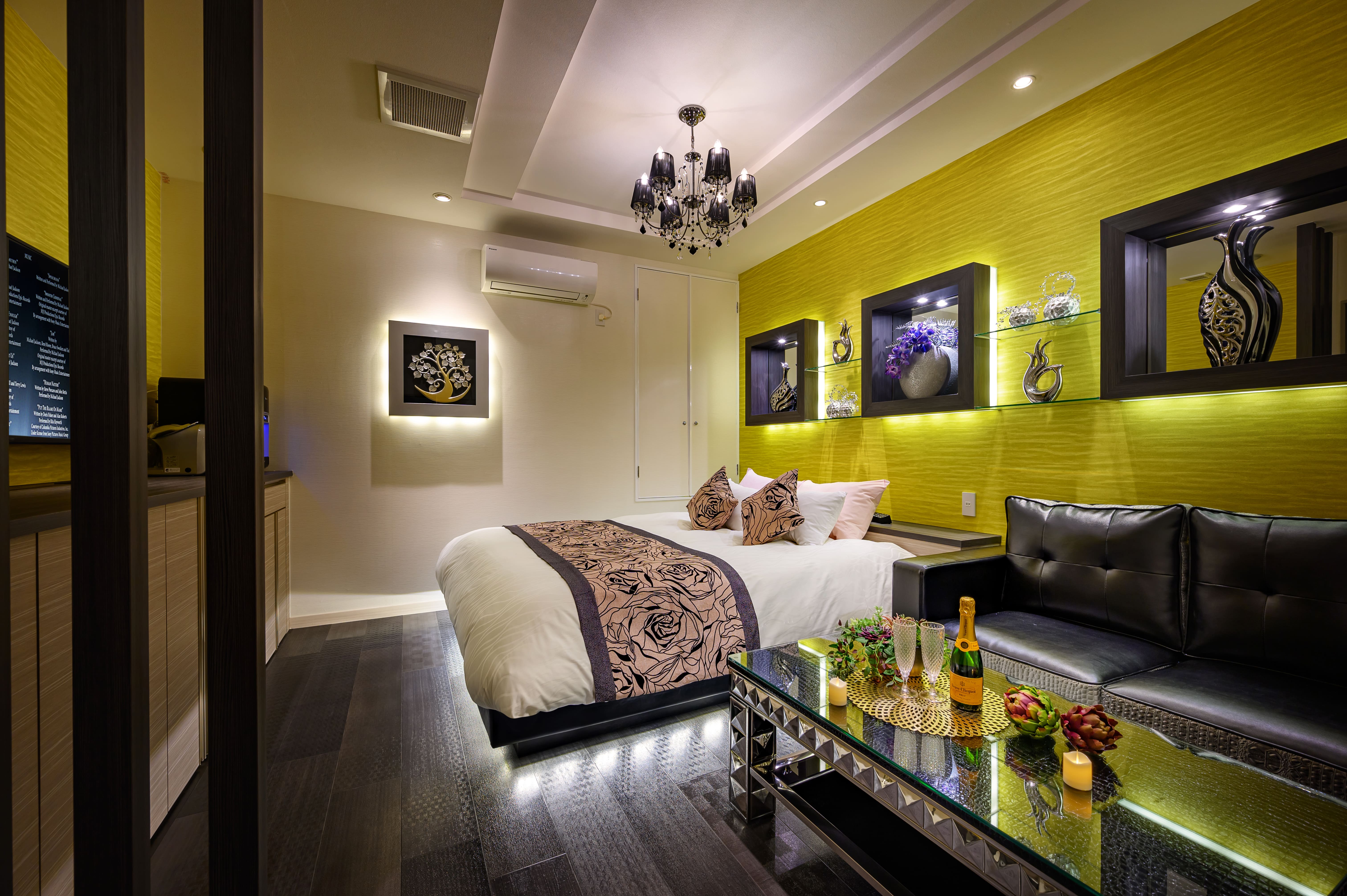 Room 202 1