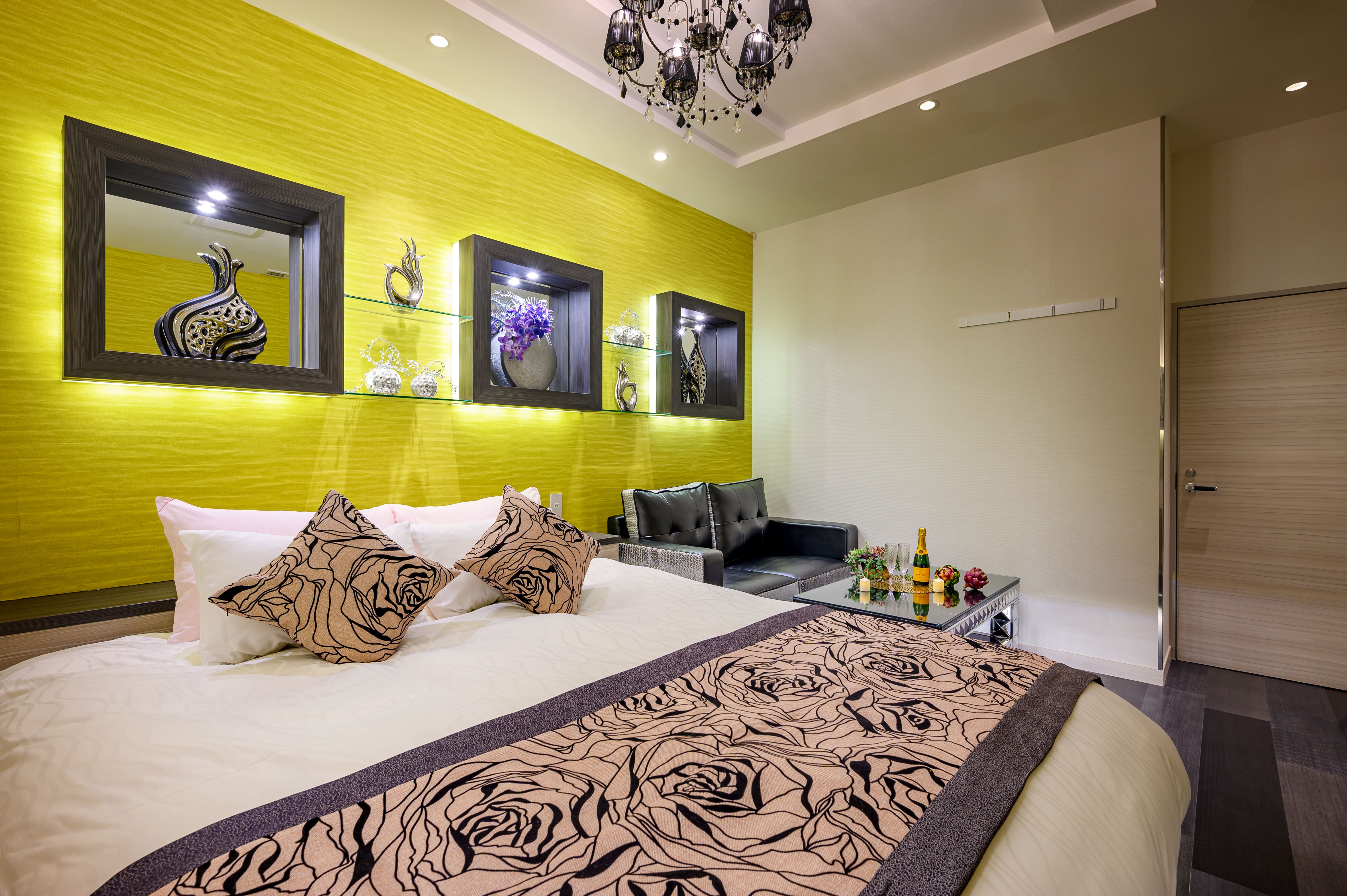 Room 202 2