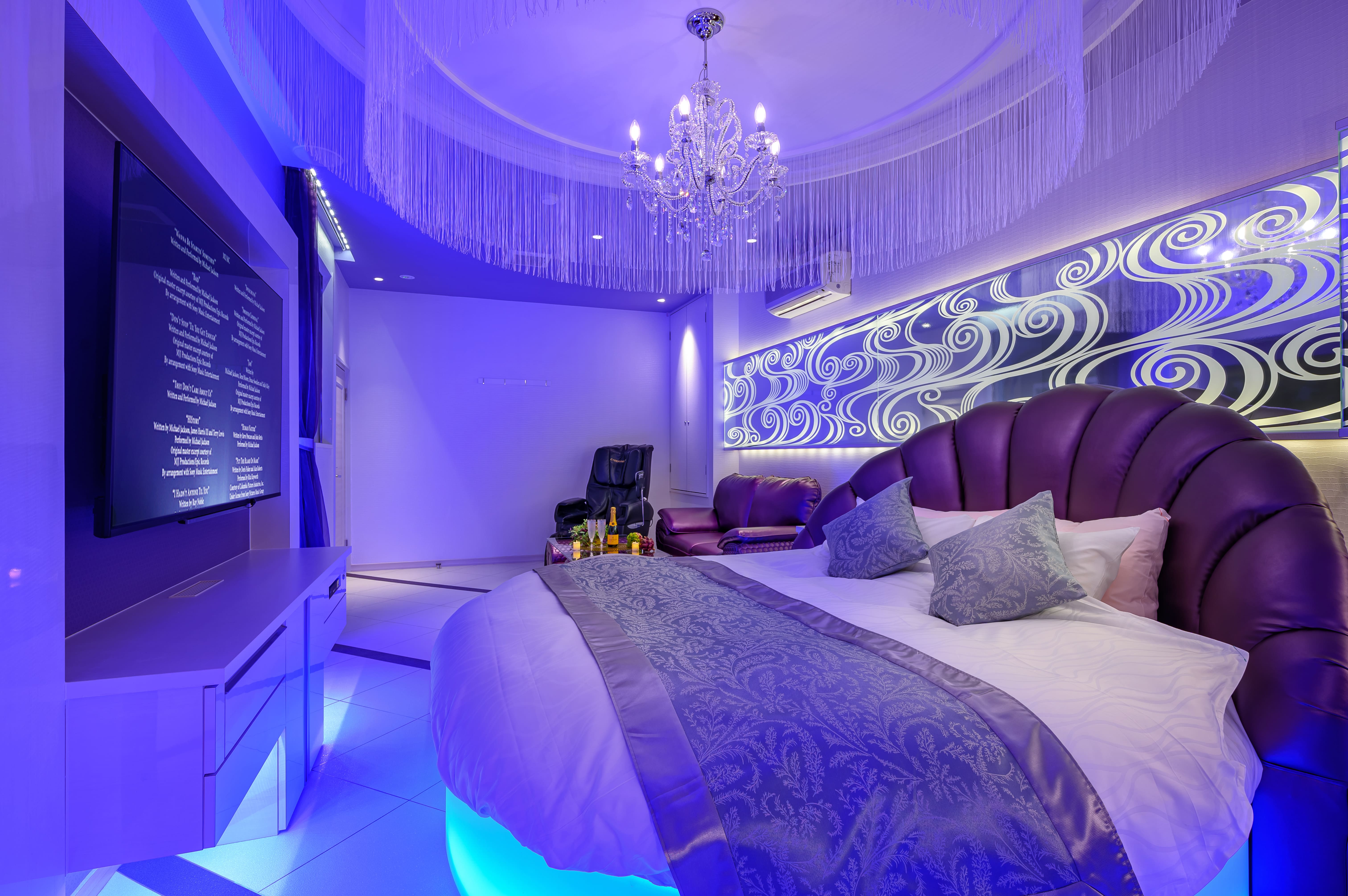 Room 206 4