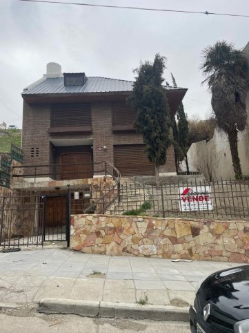 CASA - Chacabuco 952
