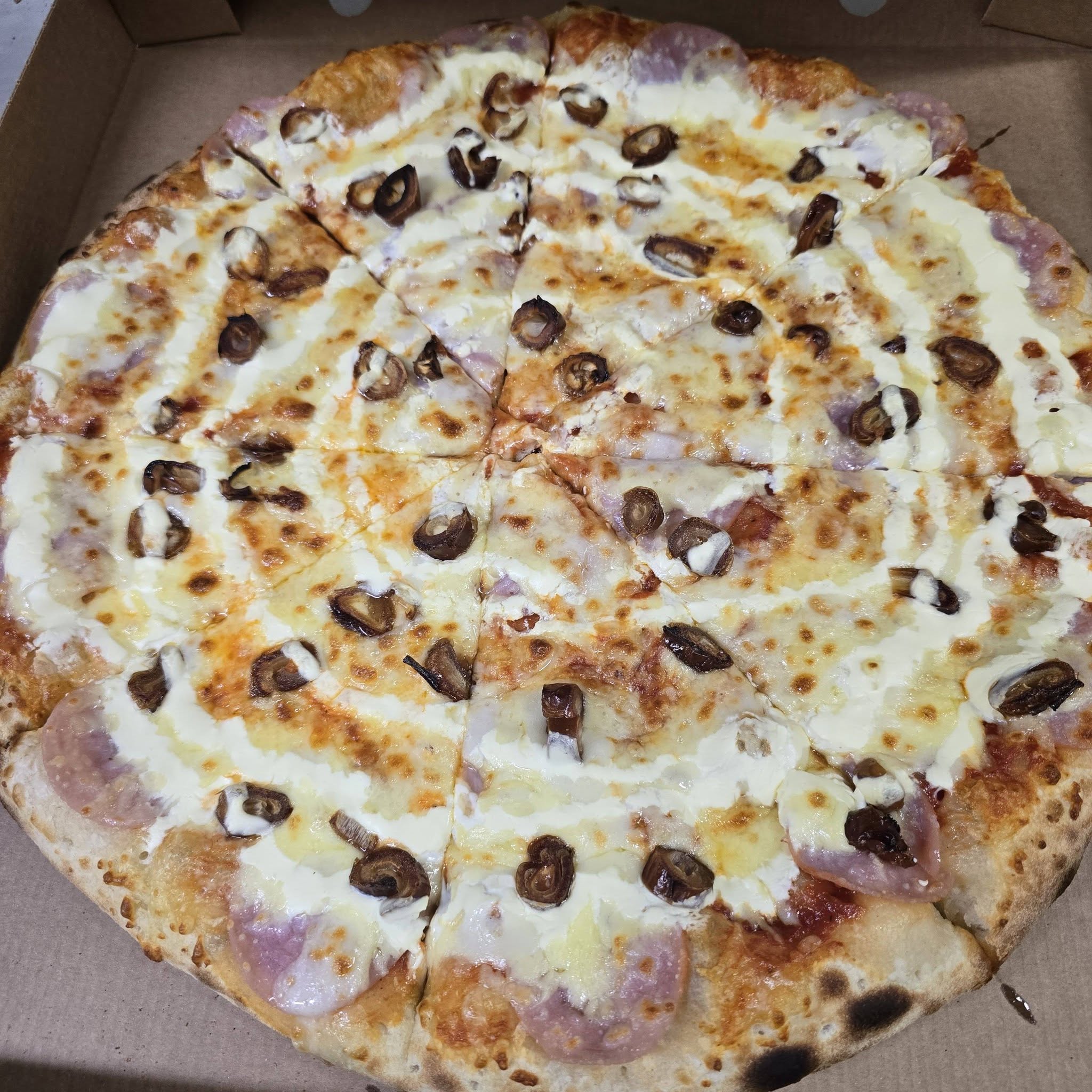 Gallery Pizza creation