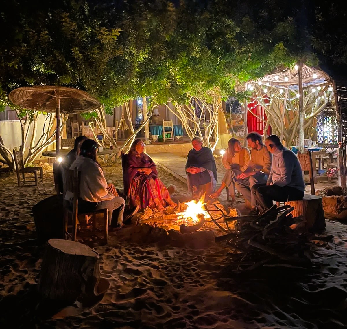 Dar Tawarta, écolodge à Dakhla — atmosphère unique de nuit dans le Maroc saharien