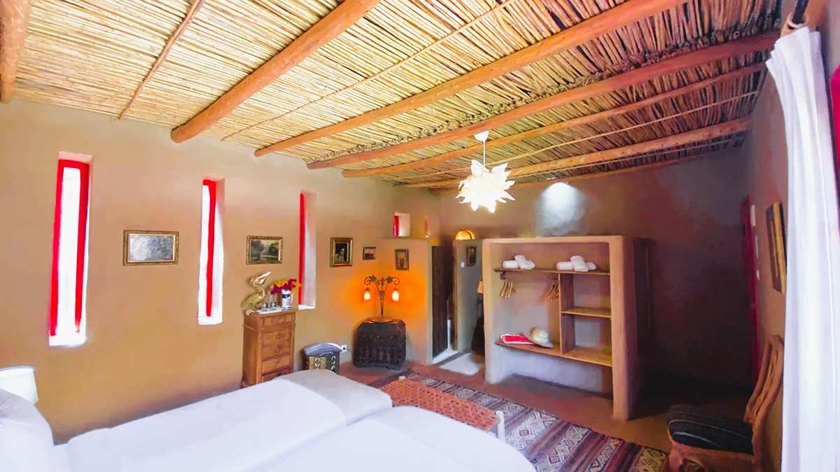 Dar Tawarta, écolodge à Dakhla — chambre élégante et confortable, hébergement de charme