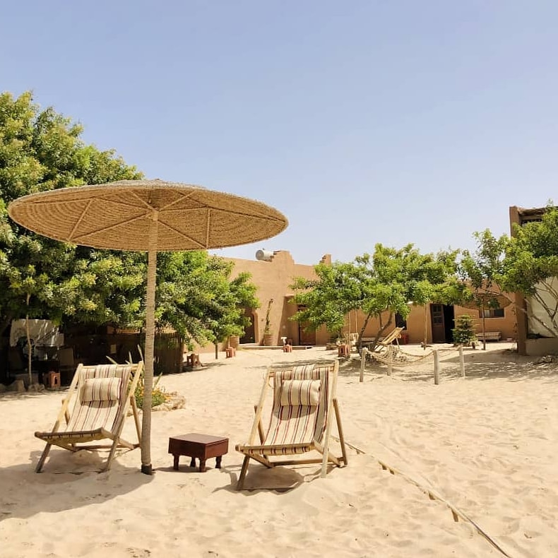Espace chill et détente à Dar Tawarta, maison d'hôtes authentique à Dakhla