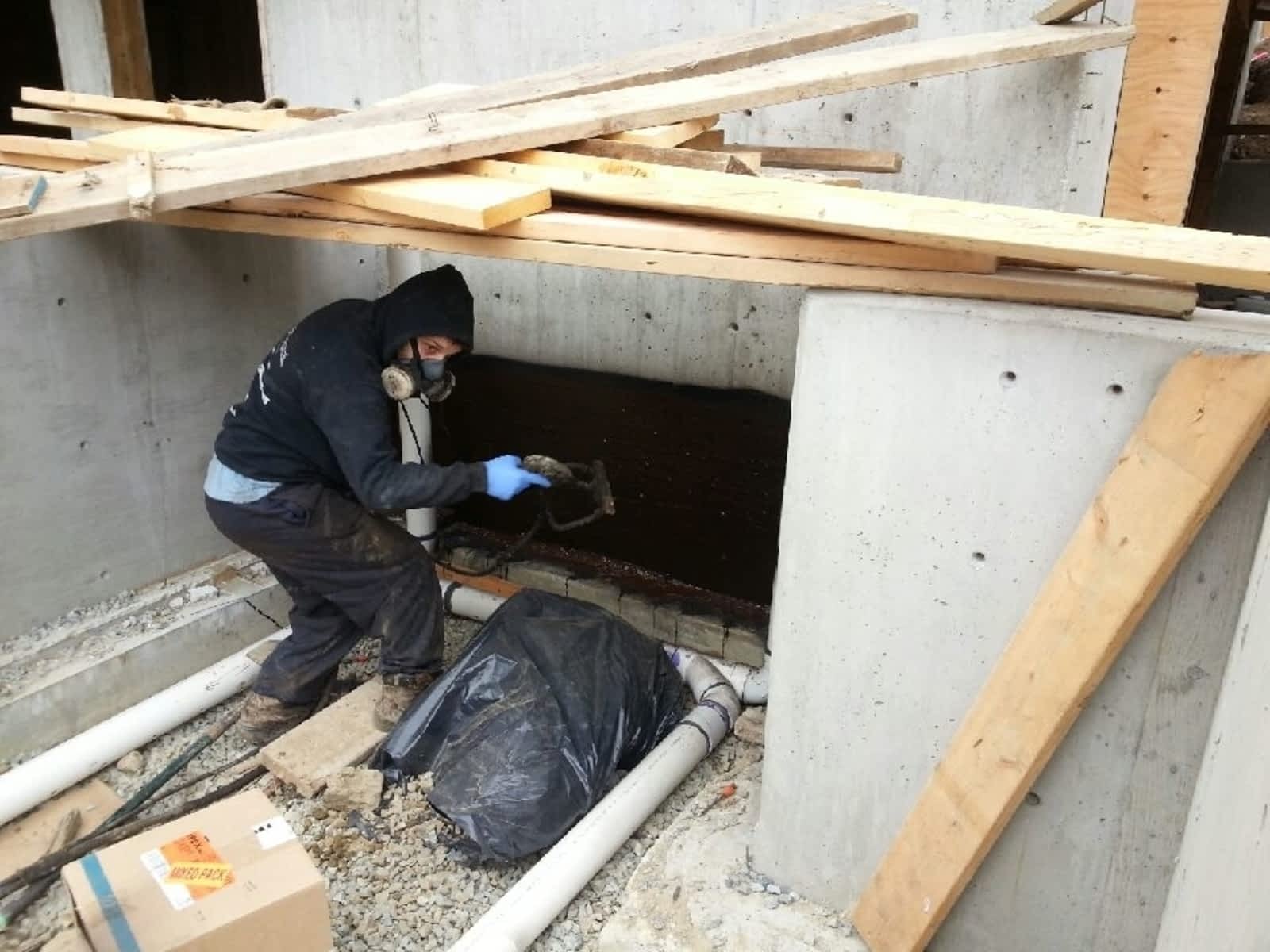 Foundation crack repair with injection ports in BC