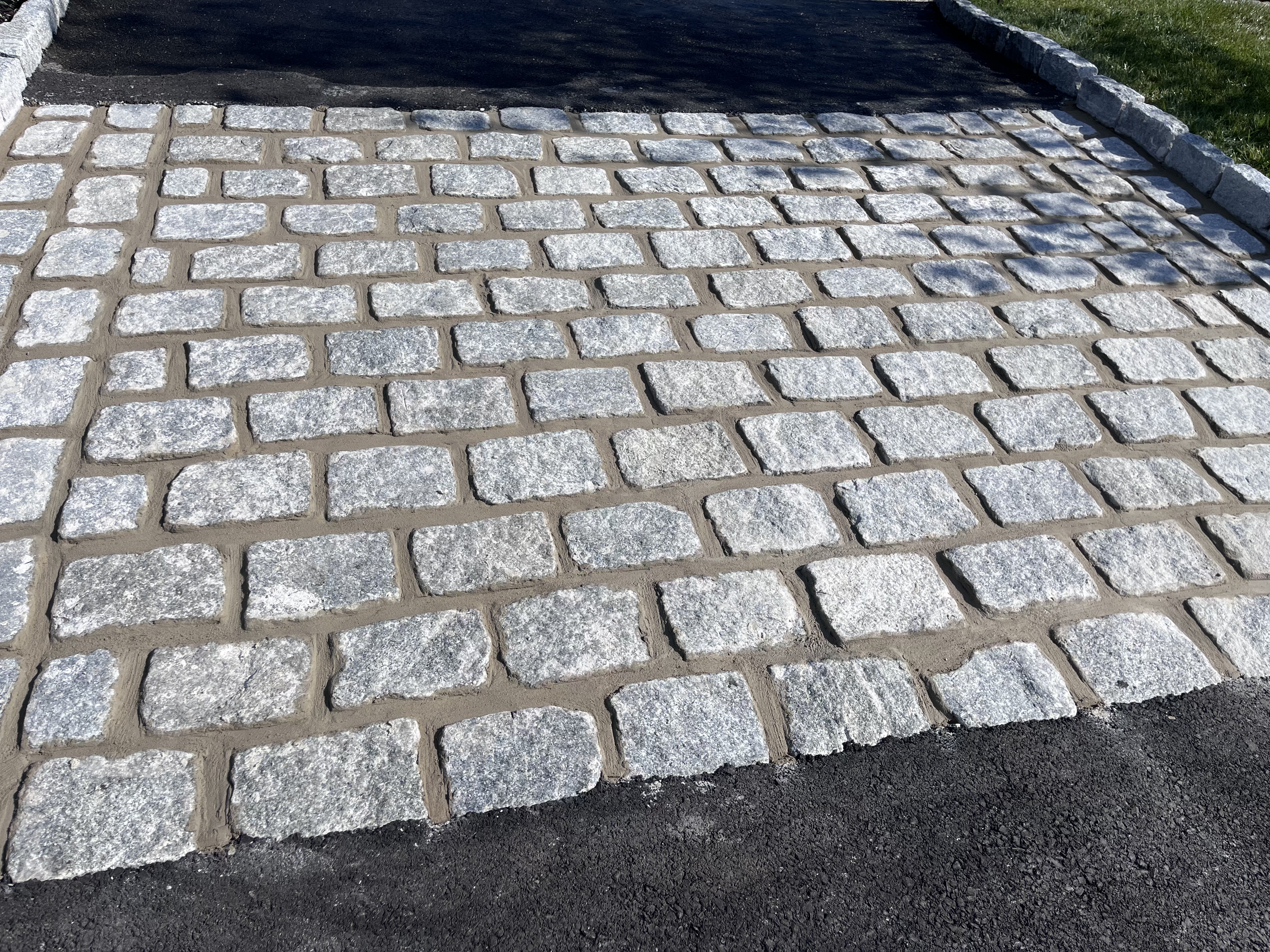 Commercial concrete sidewalk and curb installation