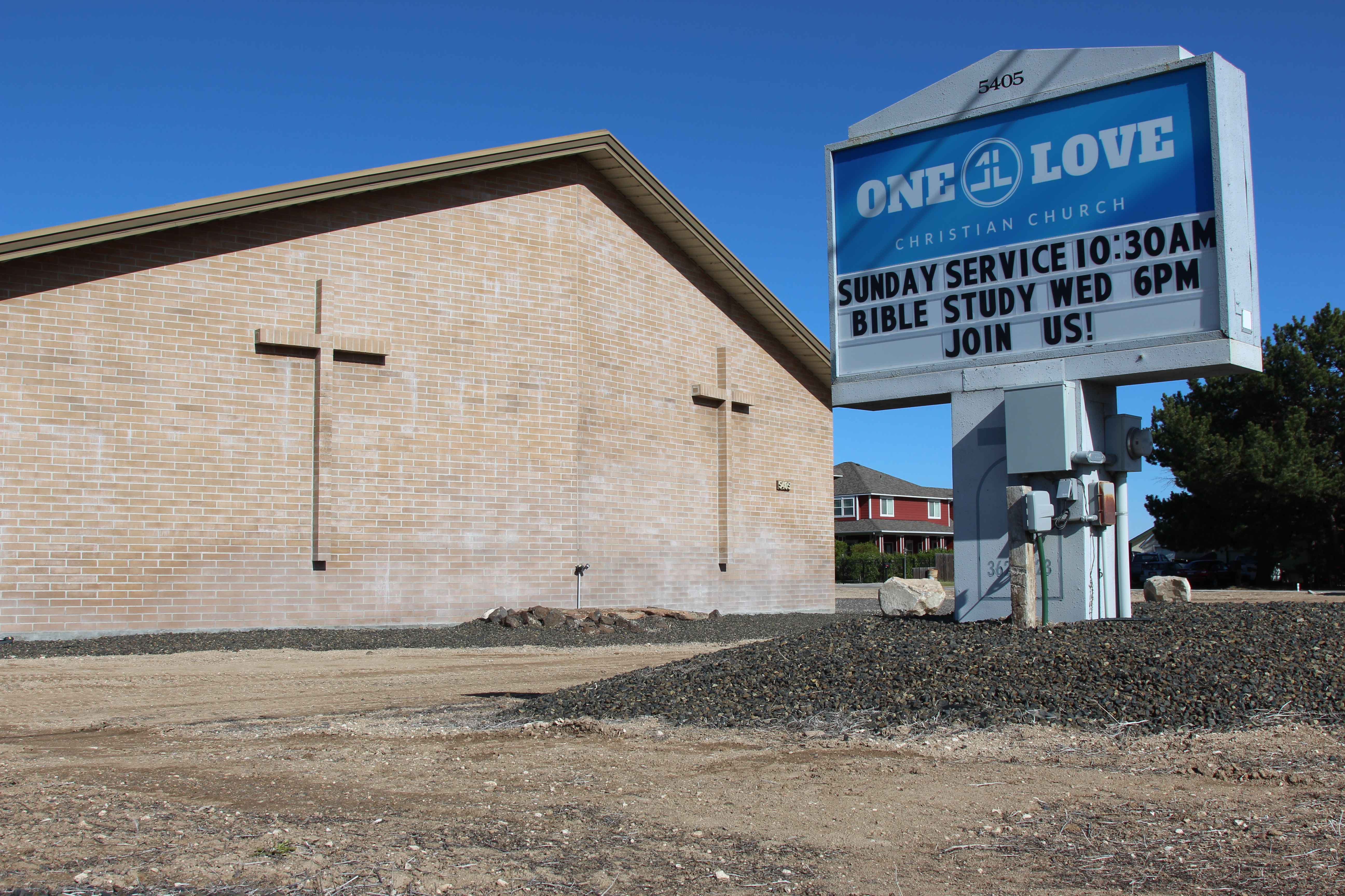 1Love Christian Church community gathering — church events in Boise Idaho