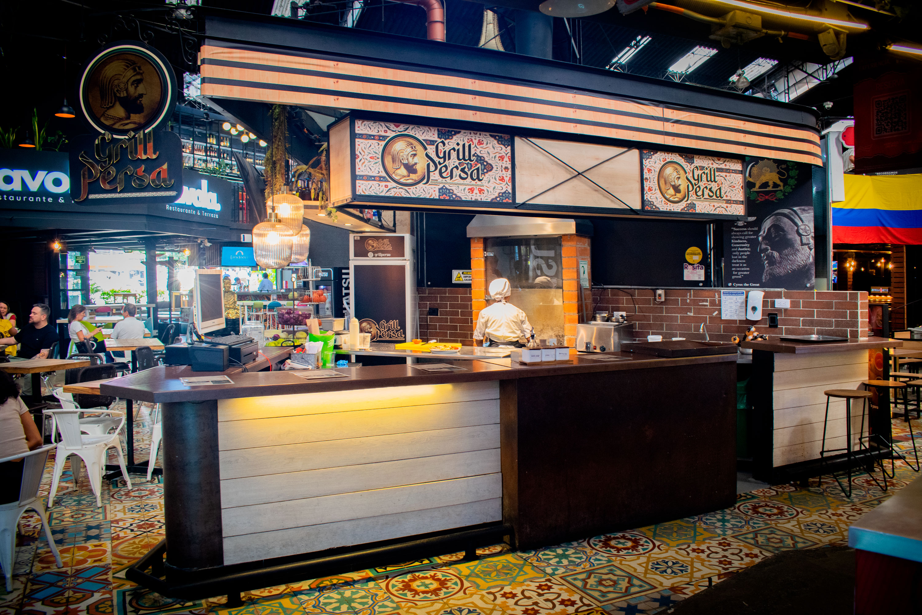 Grill Persa - Cocina Árabe Mercado del Río Medellín