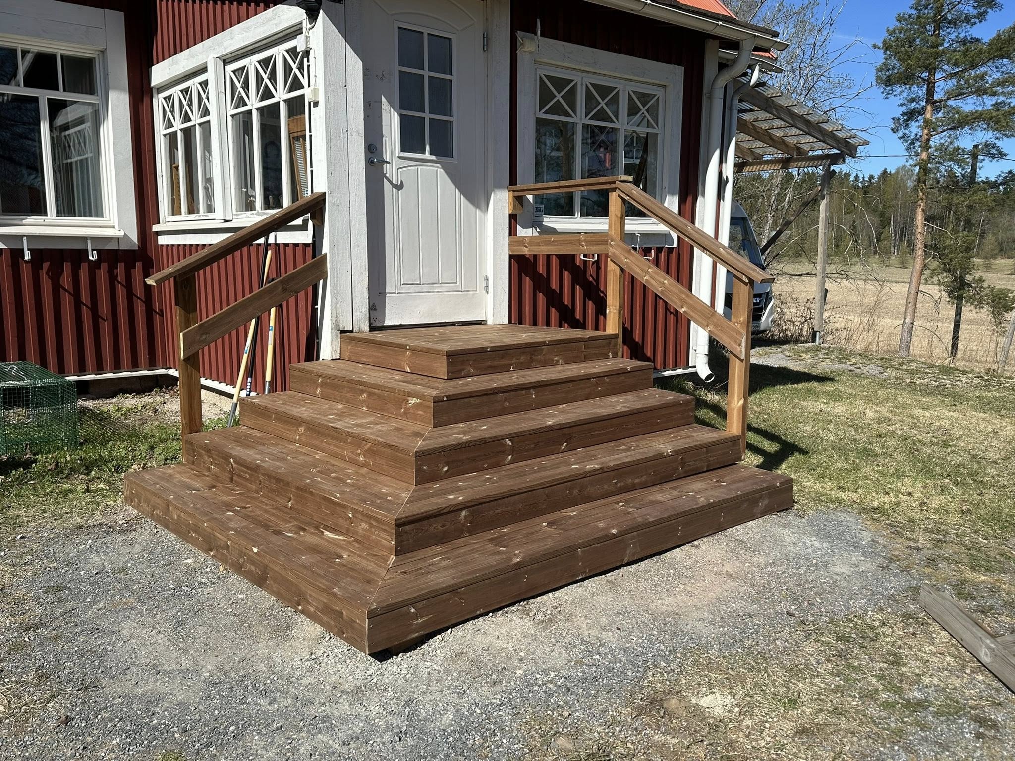 Rappuset remontin jälkeen