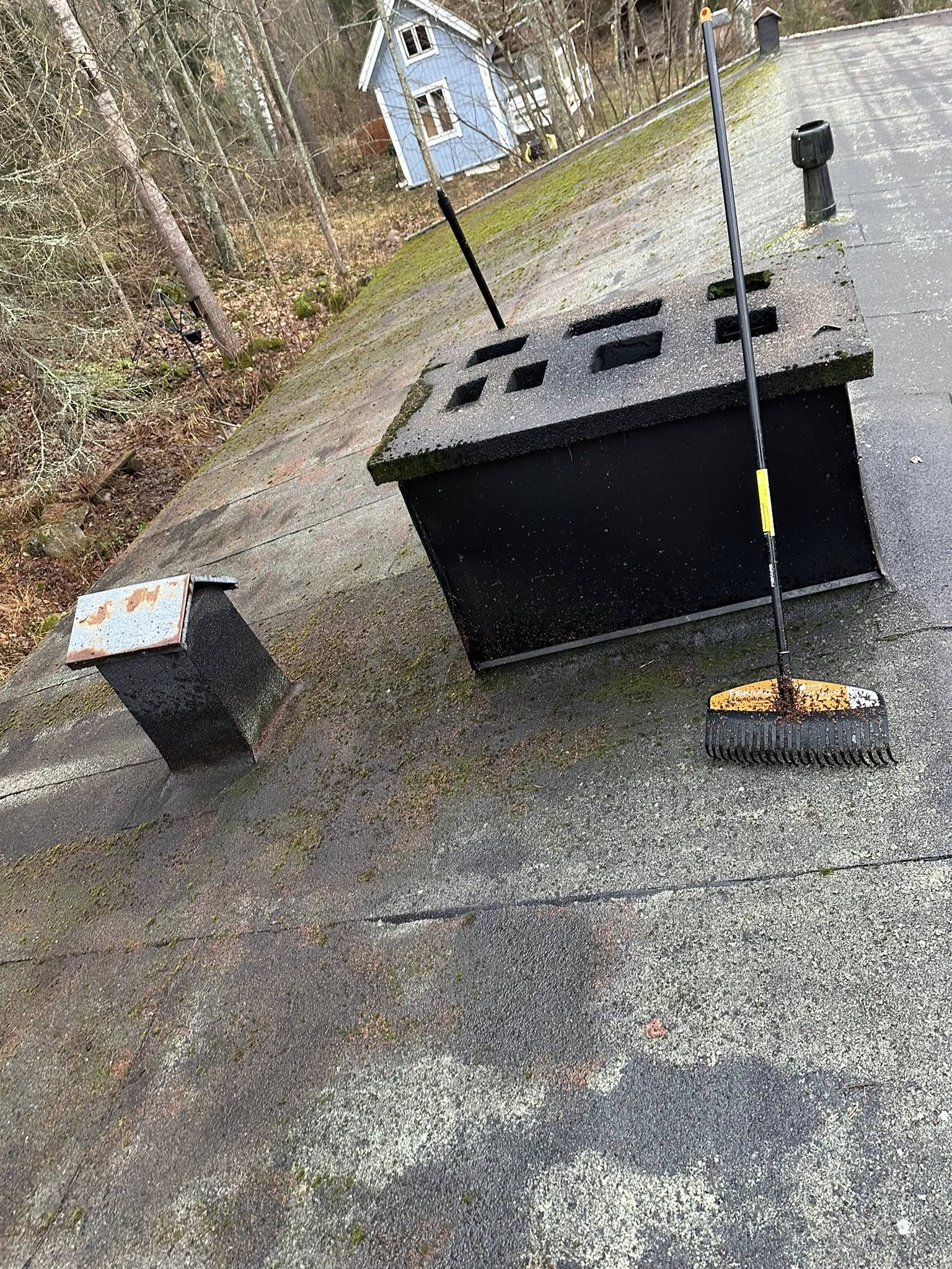 Katon ja kourujen puhdistus kuva 3