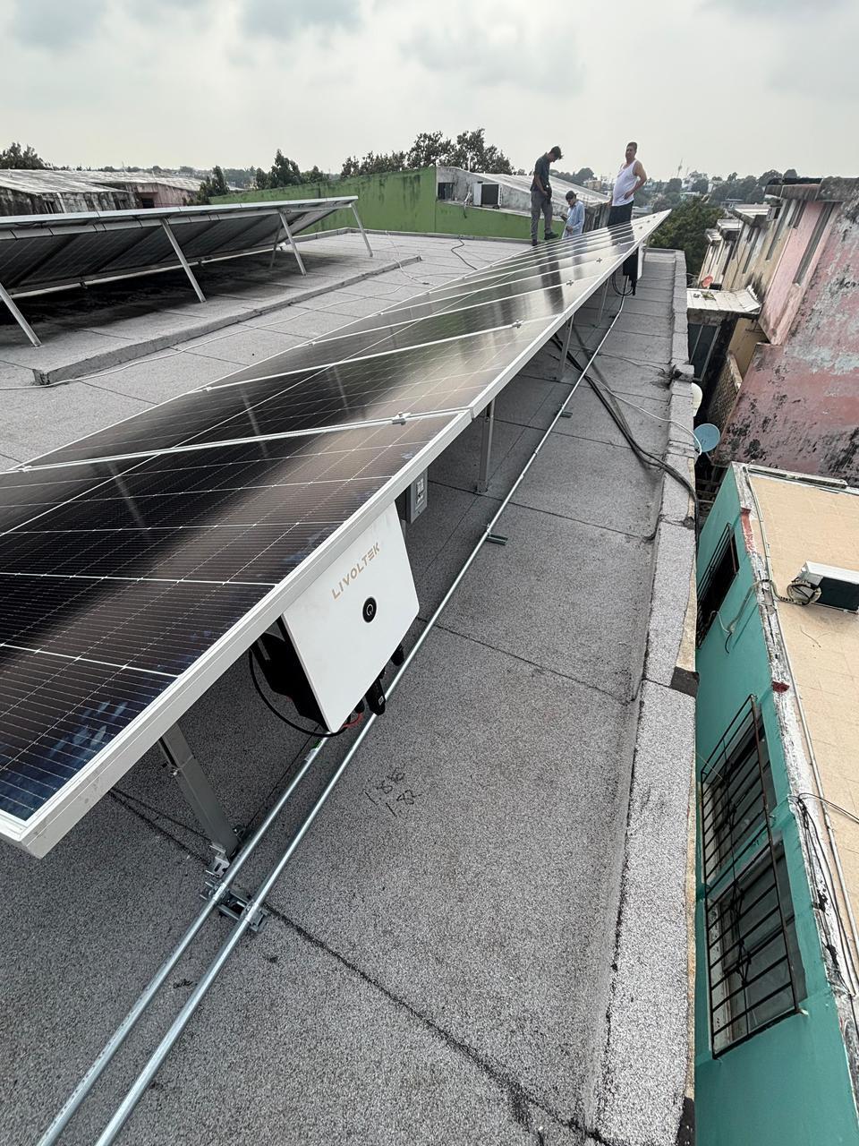 Panel Solar Bifacial 630W