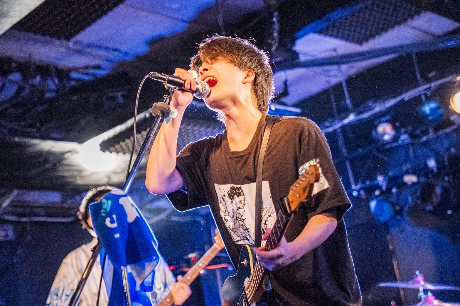青ニ才