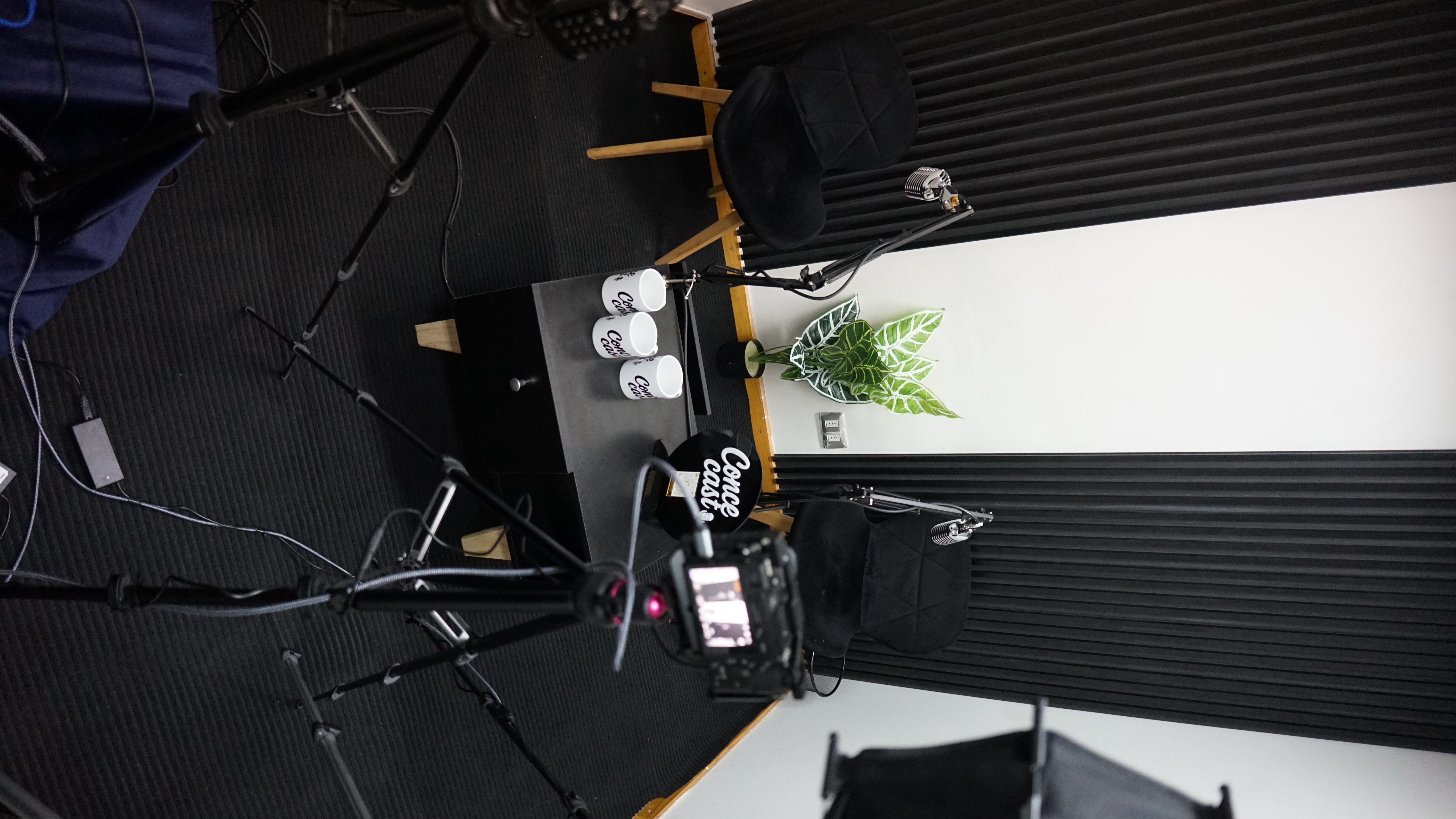 Estudio ConceCast - Ambiente del estudio