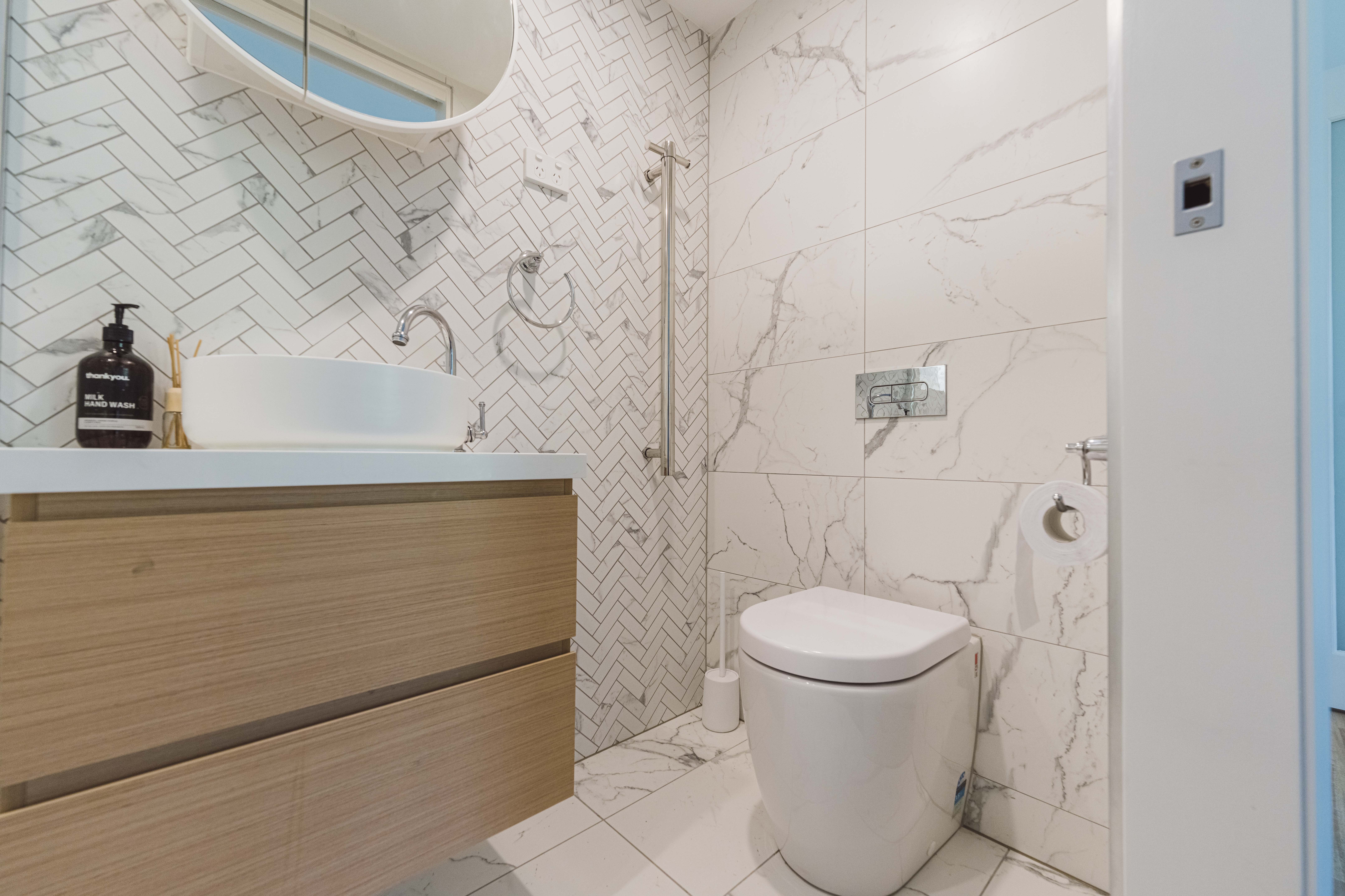 Bathroom renovation in Surry Hills by Adisy Projects — completed in 16 days