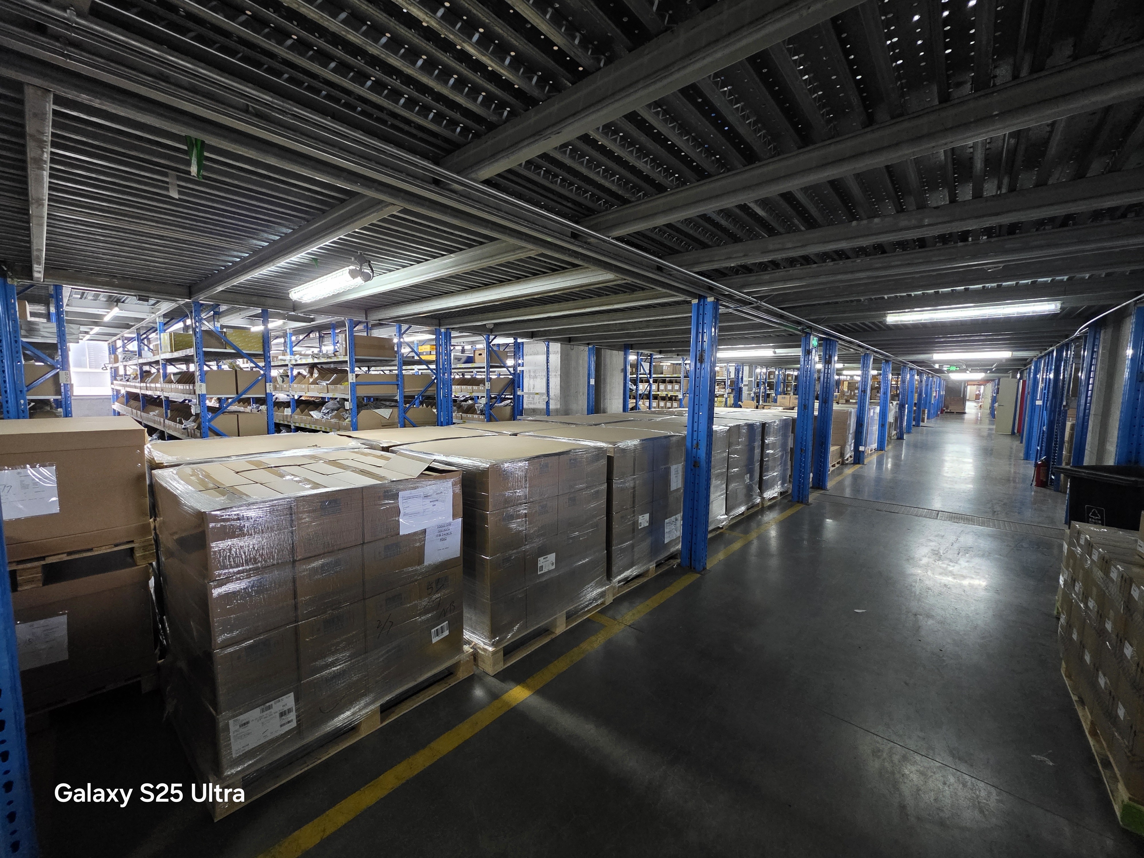 Hangzhou YAXIN warehouse — Guangzhou Chirun logistics hub real warehouse photo