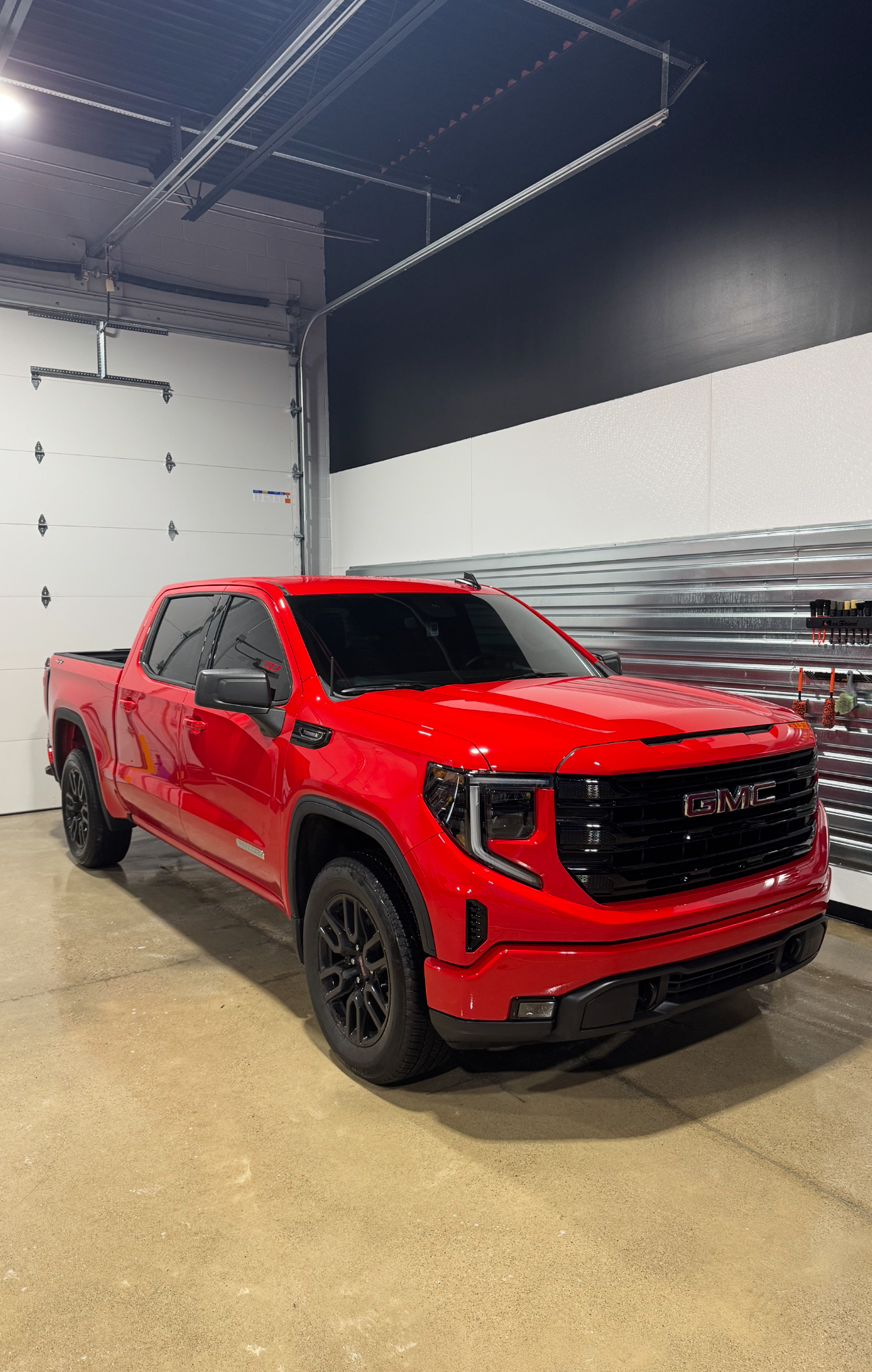 Dukaj Customs work 1