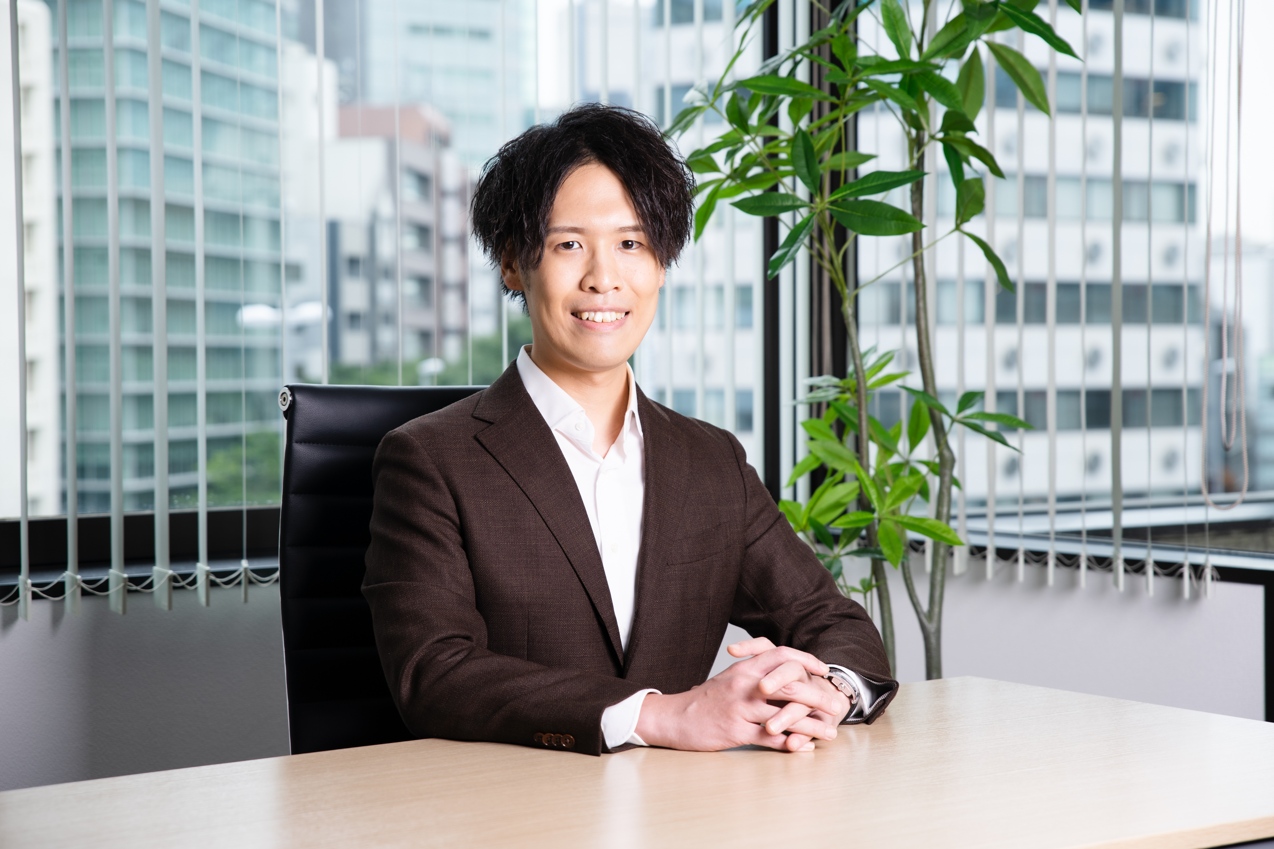 講師 友部貴幸