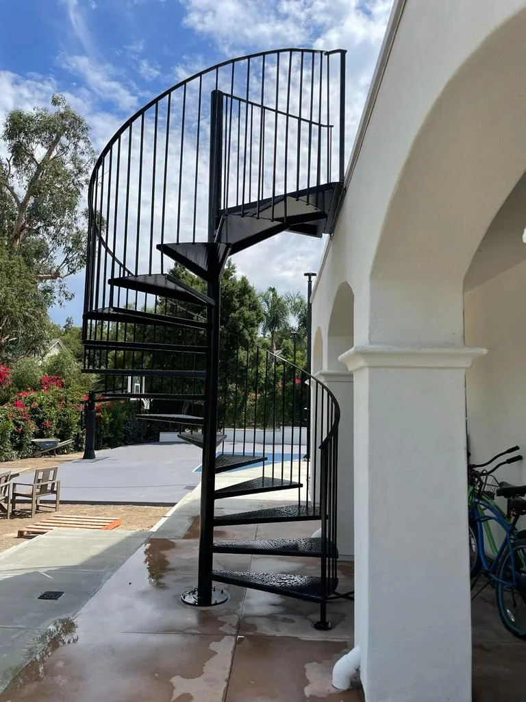 Spiral staircase fabrication