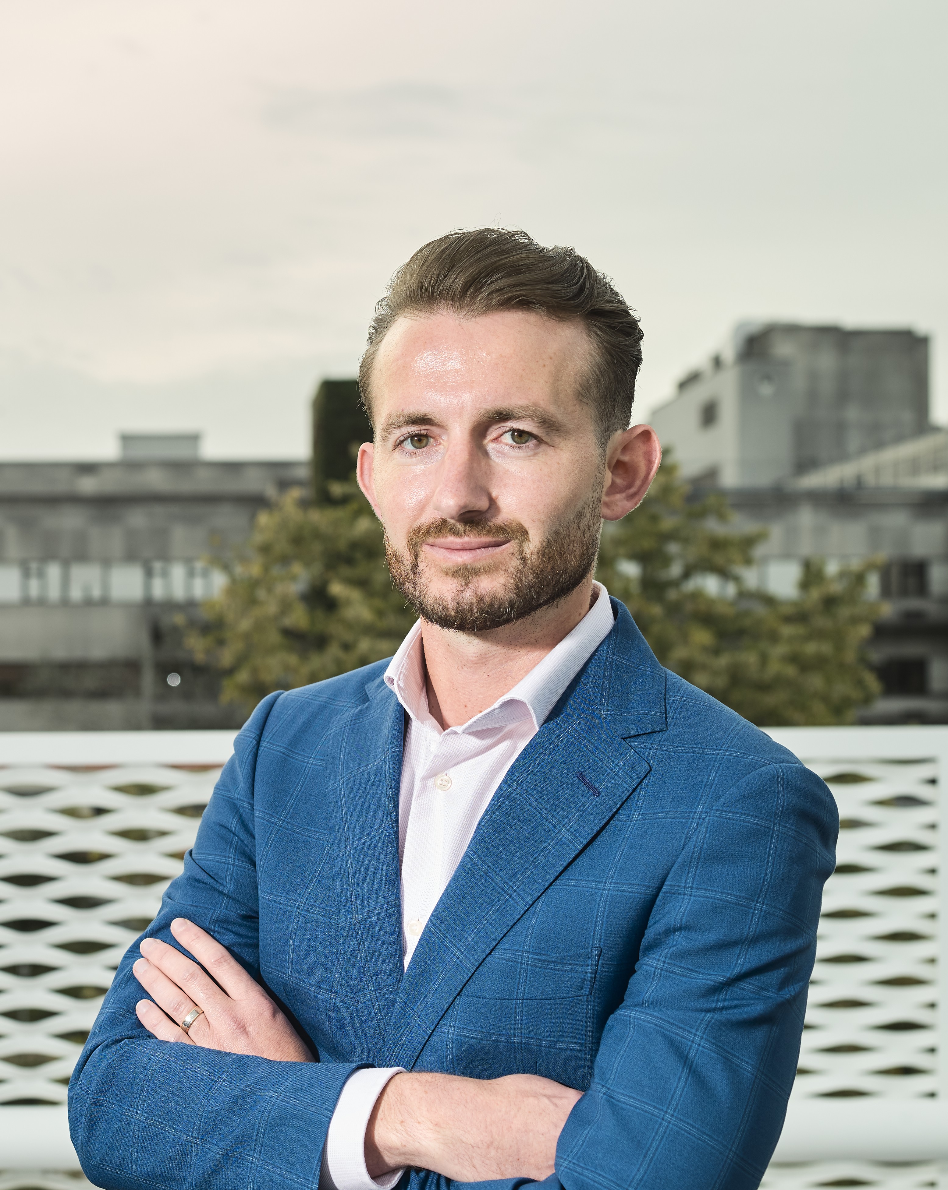 Dr. Thomas Mathieu — MD, PhD Dr. Thomas Mathieu — MD, PhD