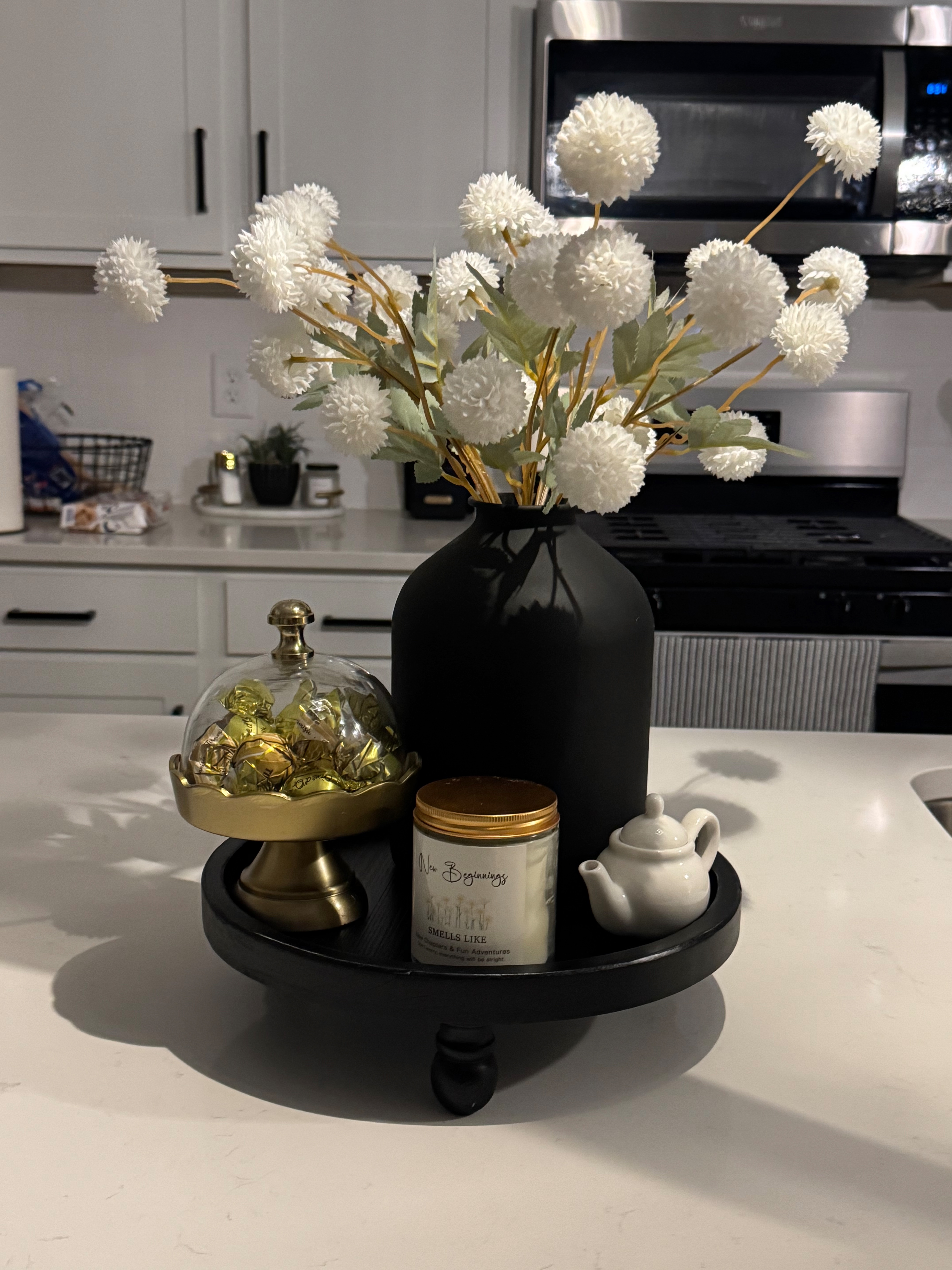 Flowers on dining table by Home and Heart Decor Myrtle Beach