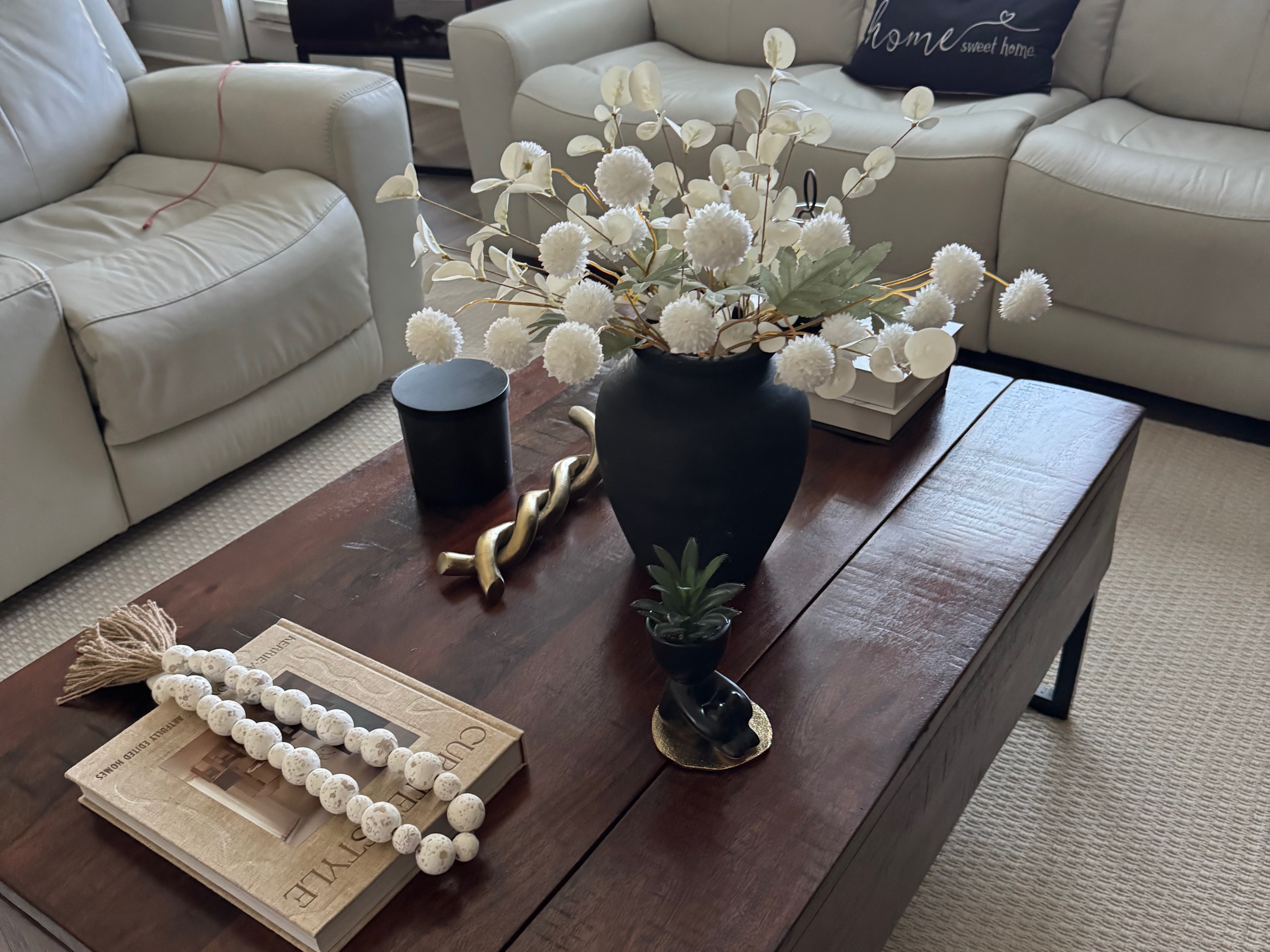 Elegant table flower arrangement by Home and Heart Decor Myrtle Beach