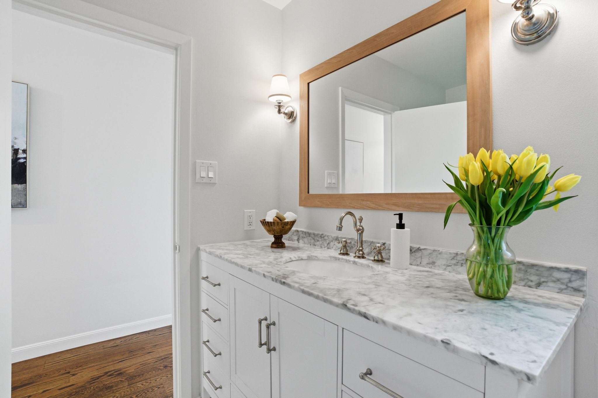 Powder room