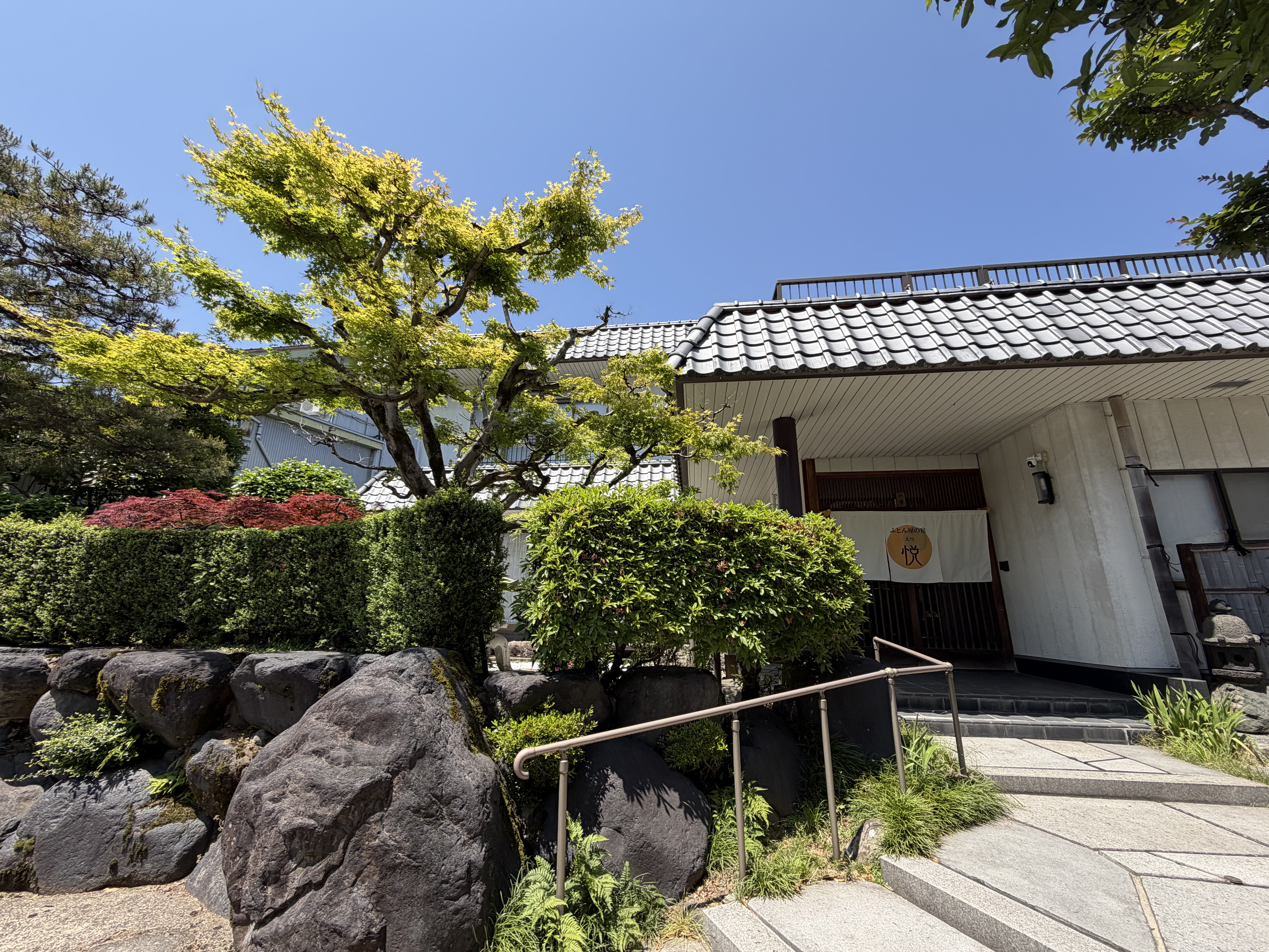 ふとん屋の宿 悦の内観