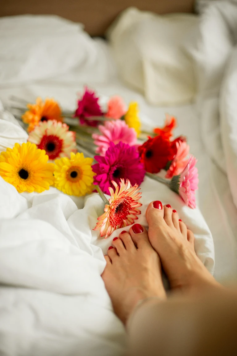 Golden Spa Gel Pedicure (Organic)