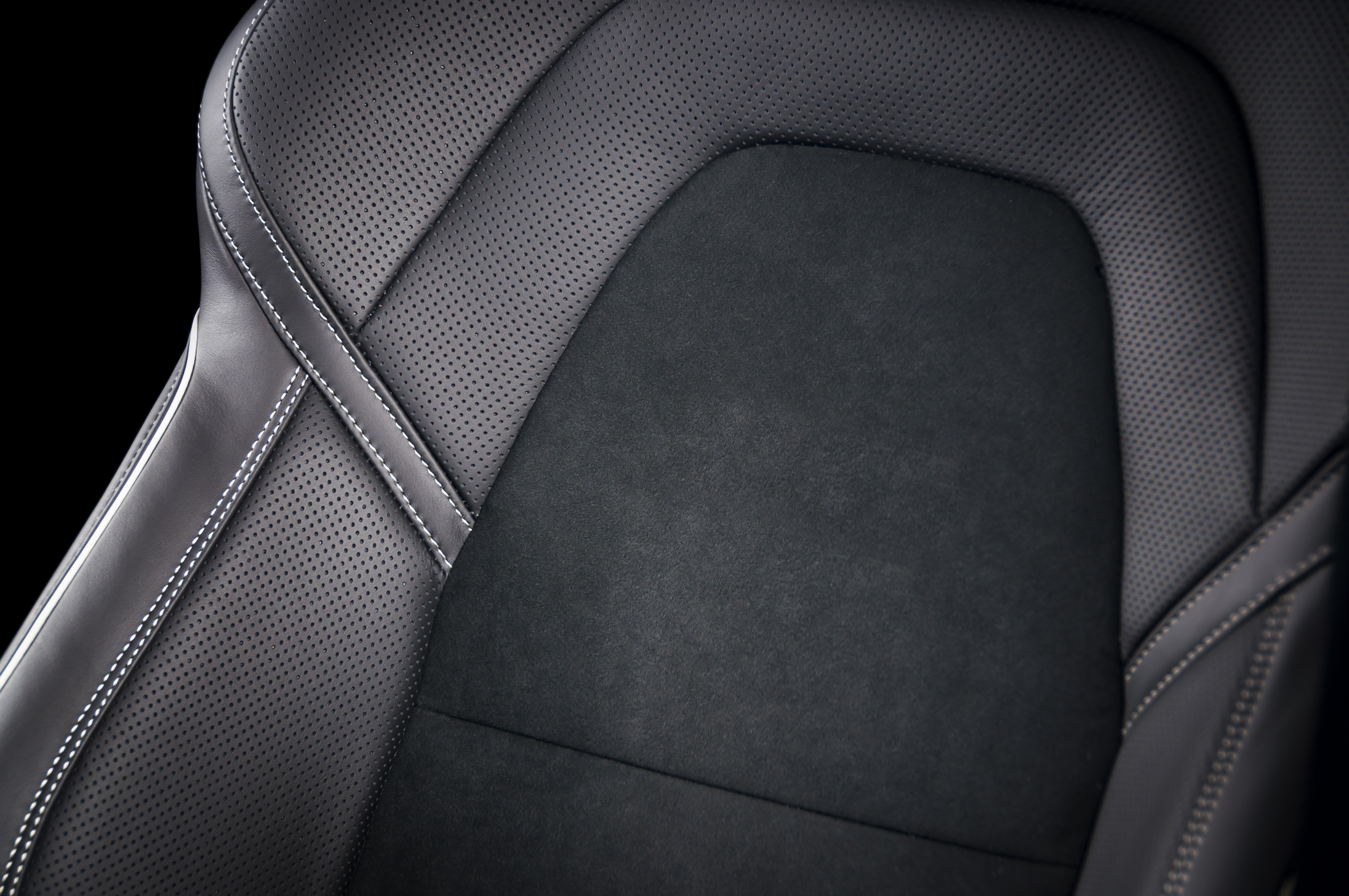 THE GREAT GAMBIT luxury interior detailing