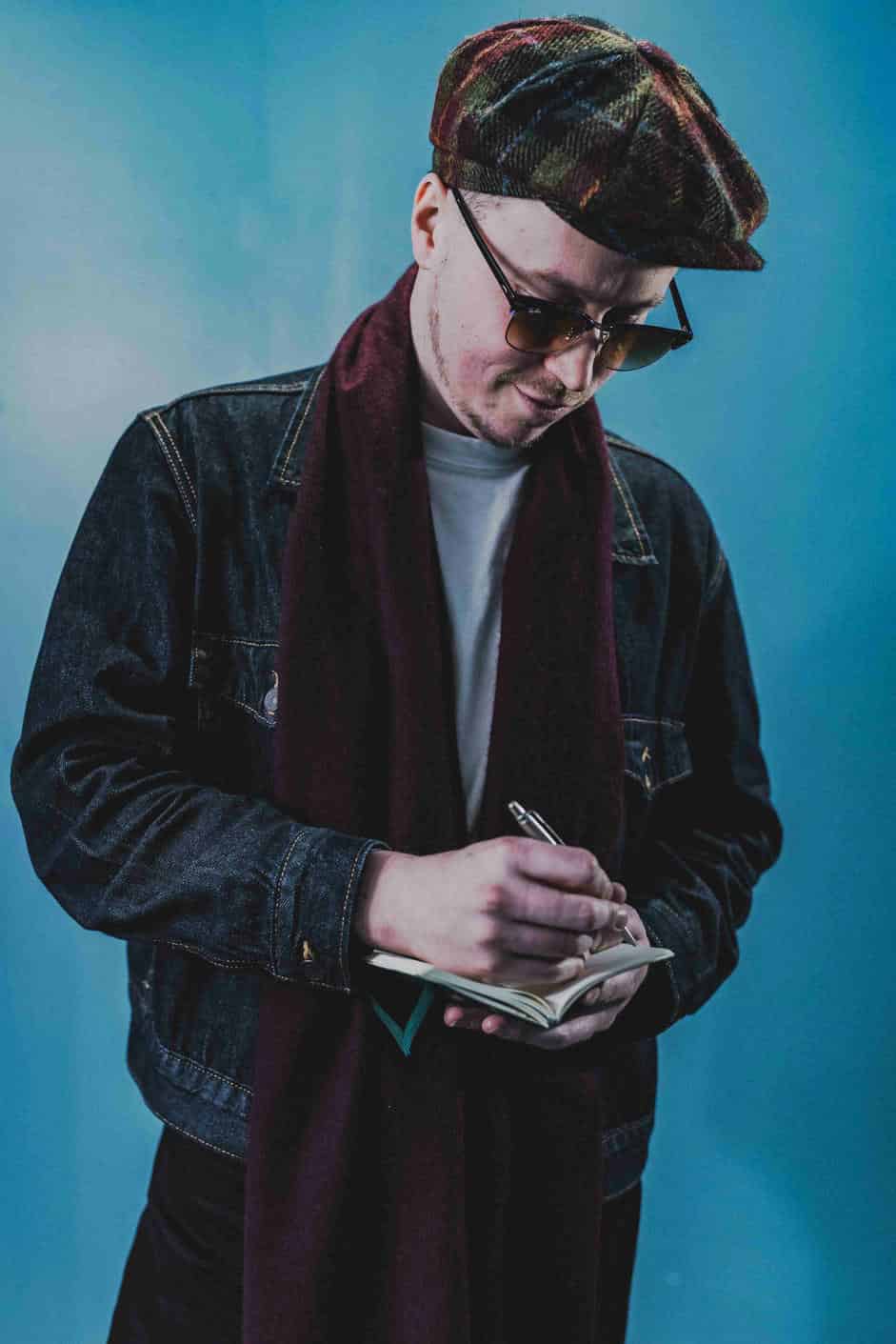 Johnny Barr guitar performance 2026 - Scottish alt rock musician live promo photography