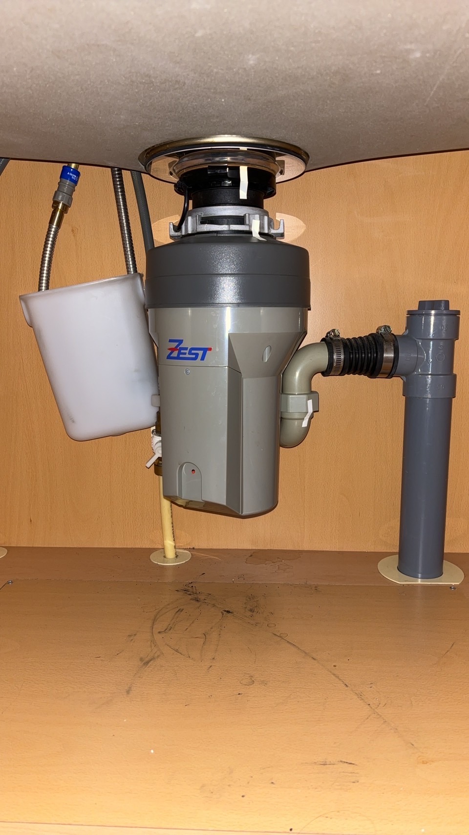 愛知県名古屋市 マンション 日本ゼスト製からTITAN760へ交換 施工前