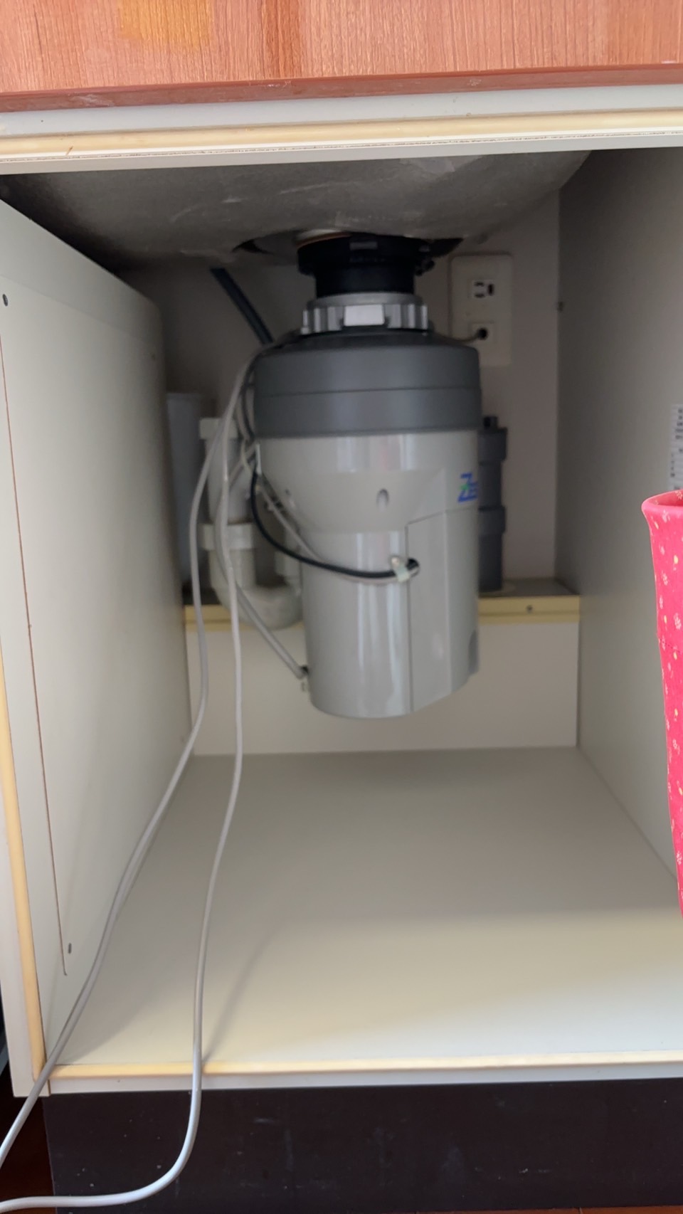 東京都荒川区 マンション 日本ゼスト製からTITAN760へ交換 施工前