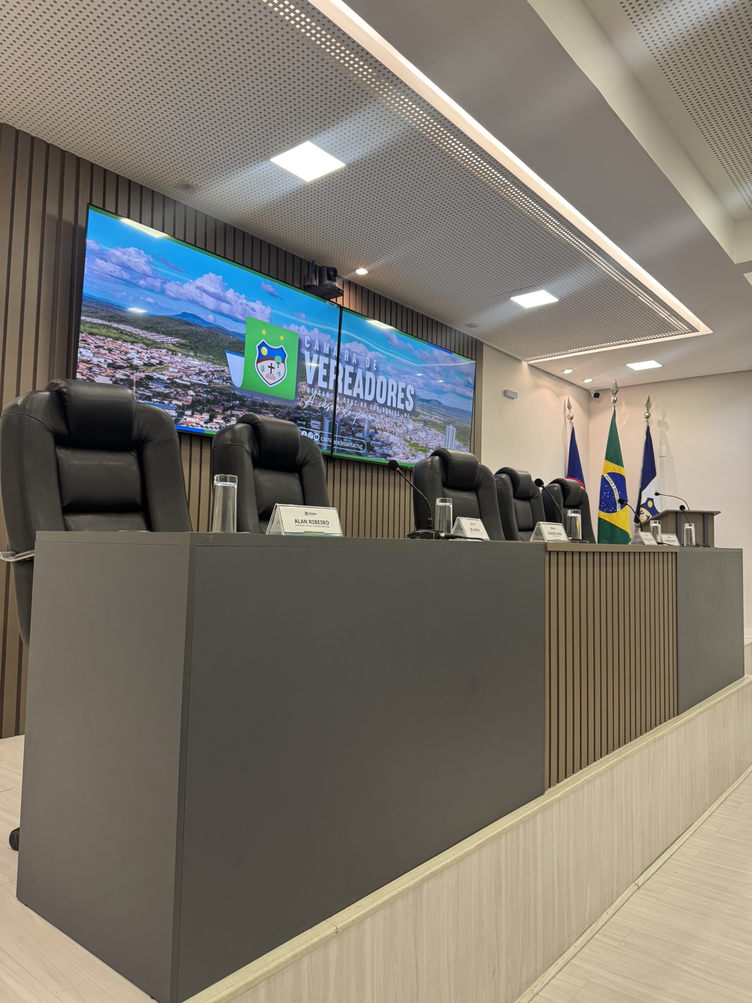 Câmara de Vereadores de Santa Cruz do Capibaribe foto 4