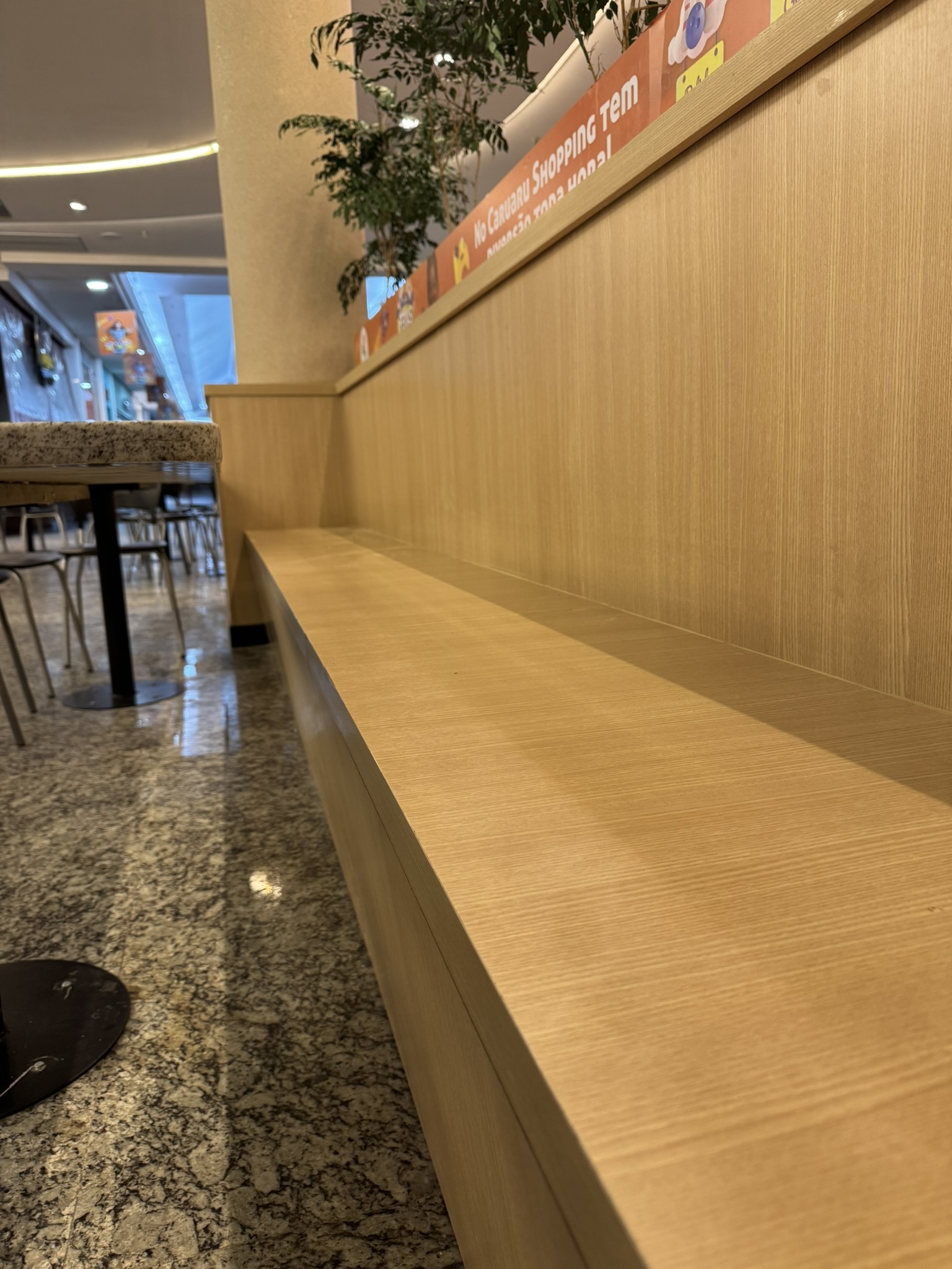 Caruaru Shopping - Praça de Alimentação 3